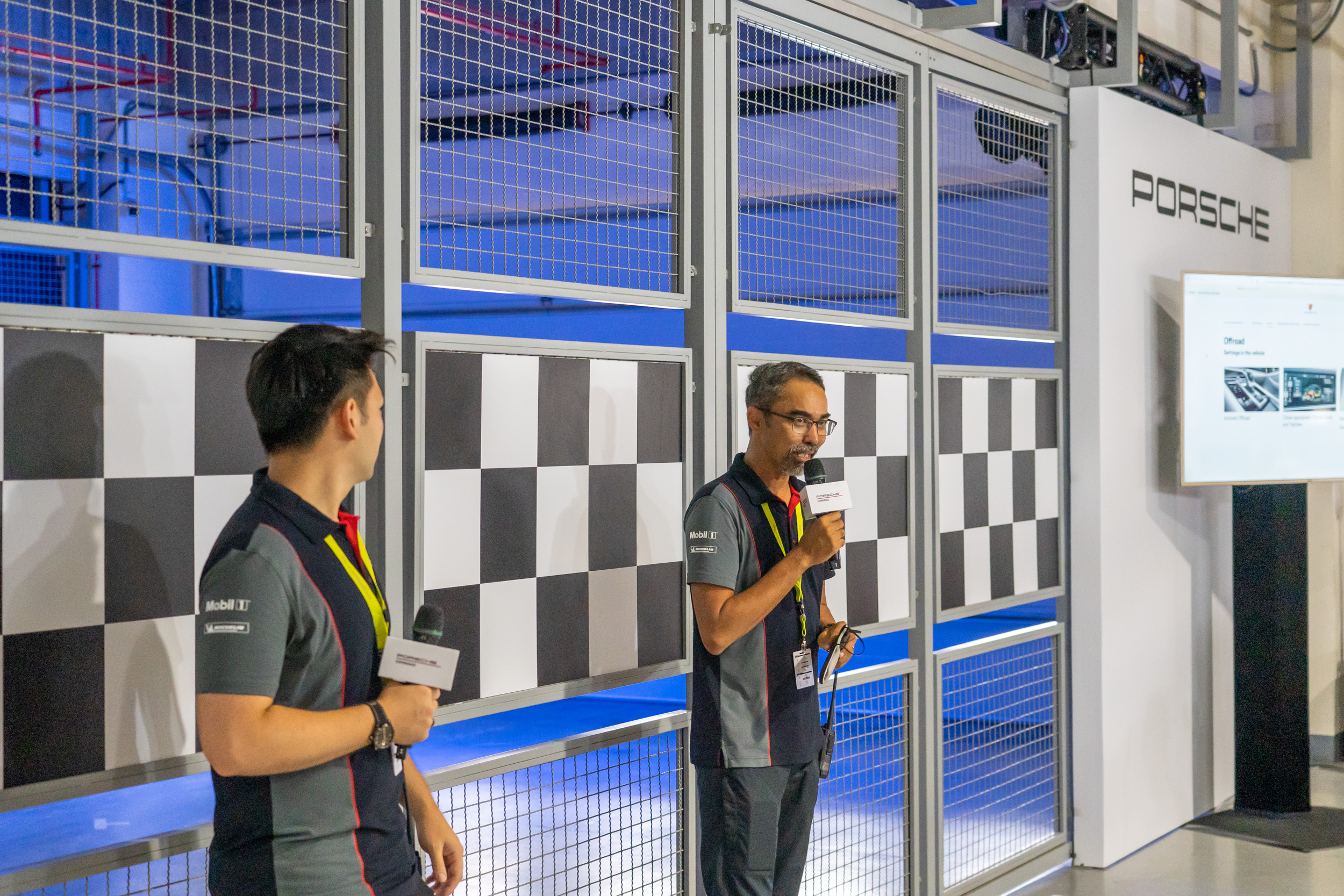 下賽道前,相關駕駛姿勢、觀念與安全宣導是絕對不能少的。