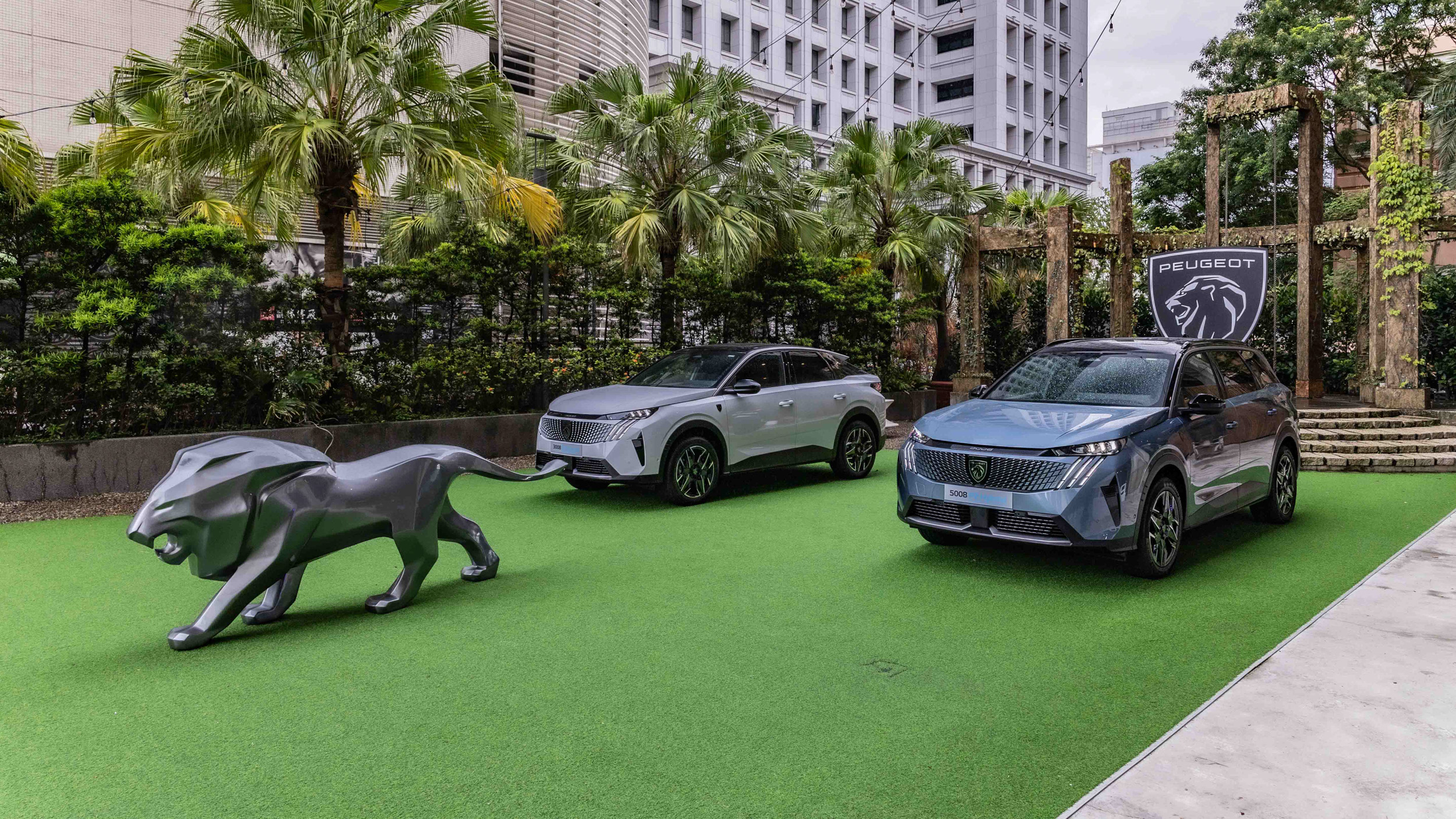直衝高階國產休旅級距帶，Peugeot 第三代 3008｜5008 124.8 萬起發表上市！