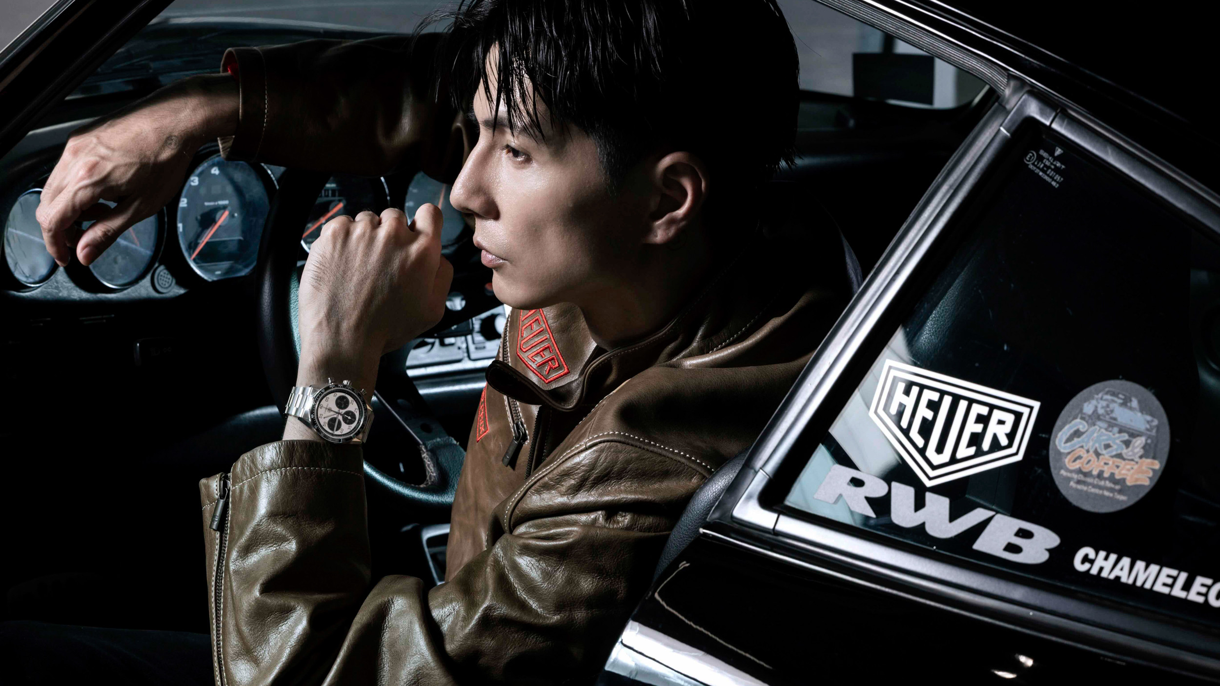 TAG Heuer 推出全新 Carrera Sport 計時腕錶 42 毫米款