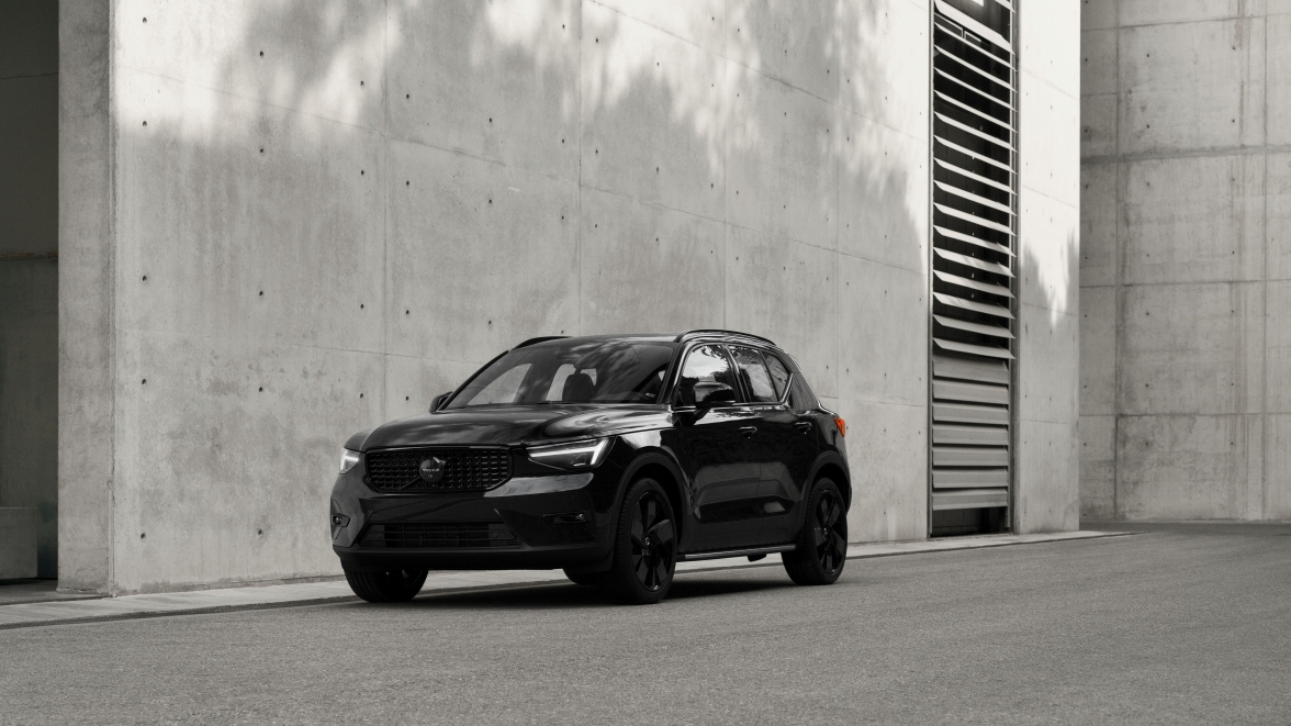 Volvo 27 年式全新到港 再推 XC40 極黑版