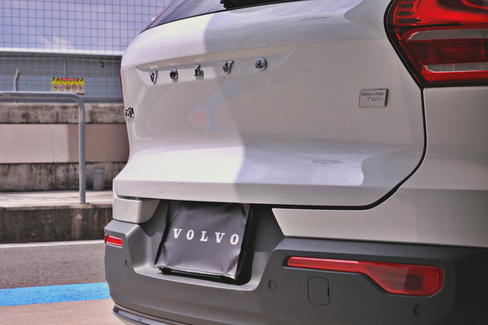 這次的所有車款都是雙馬達車型,最大馬力為 408hp,峰值扭力為 660Nm。