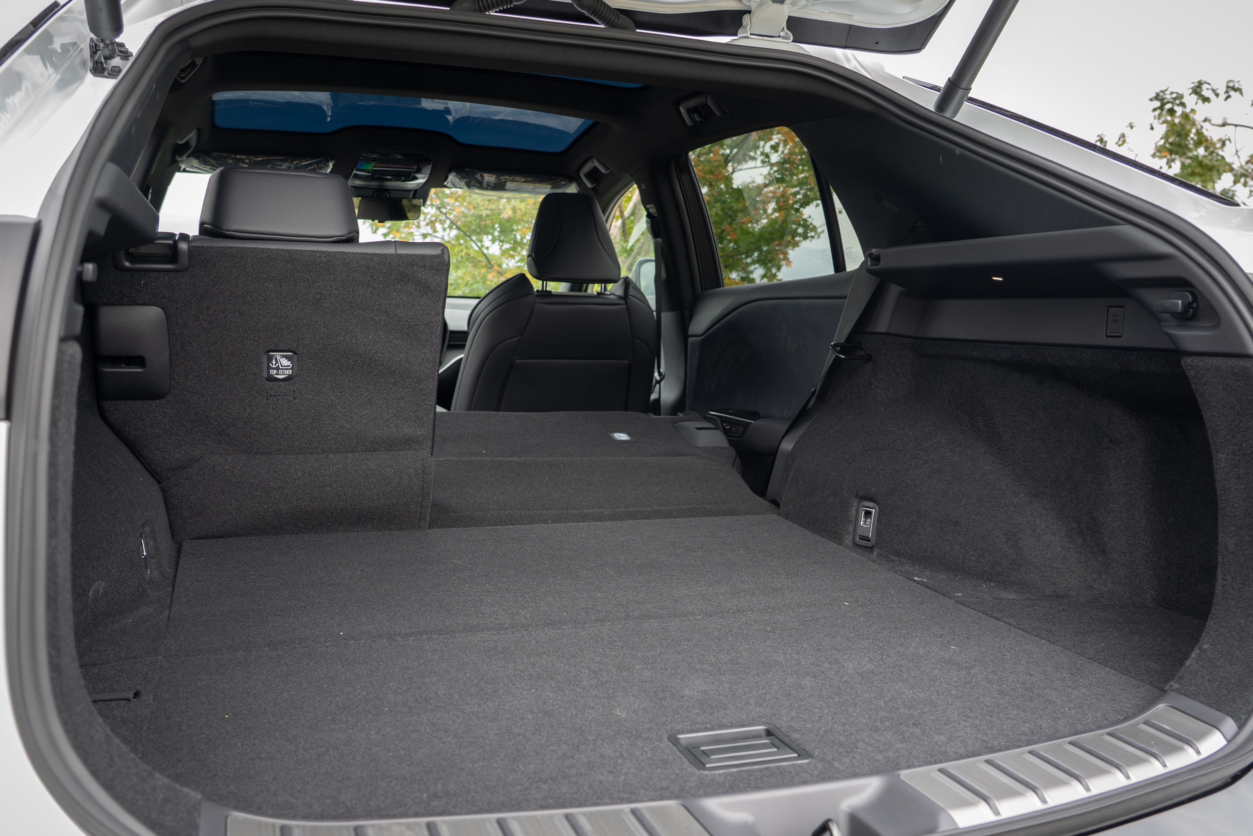 最大可擴充至1451公升的置物容積。