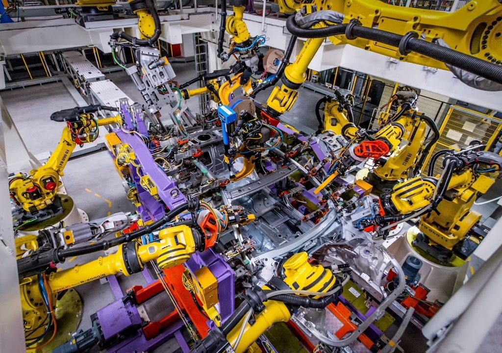 中國新車銷售數超過台灣 60 倍以上,規模經濟影響汽車製造成本甚鉅。