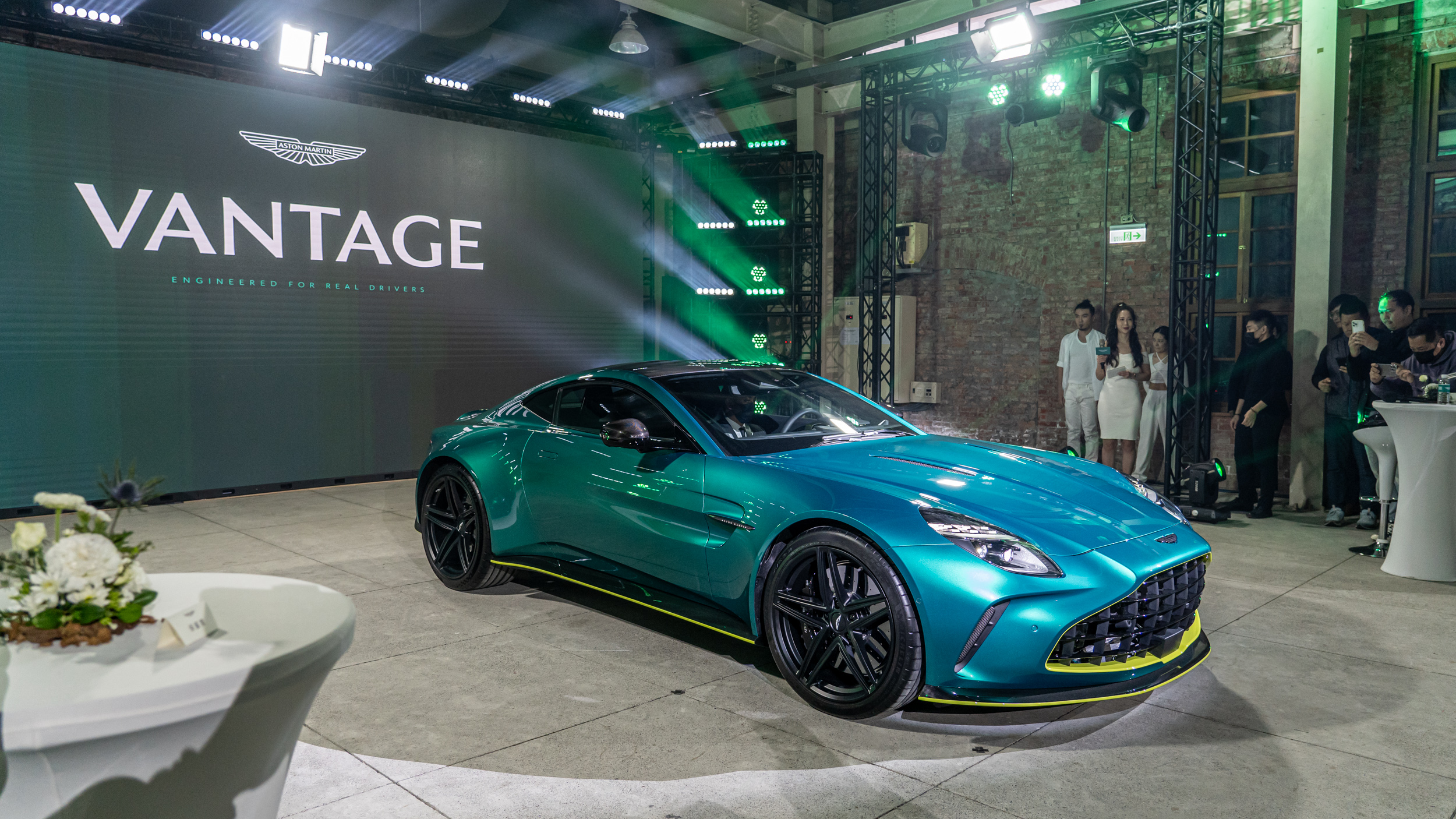 基礎售價 1,168 萬起！Aston Martin Vantage 在台正式發表！