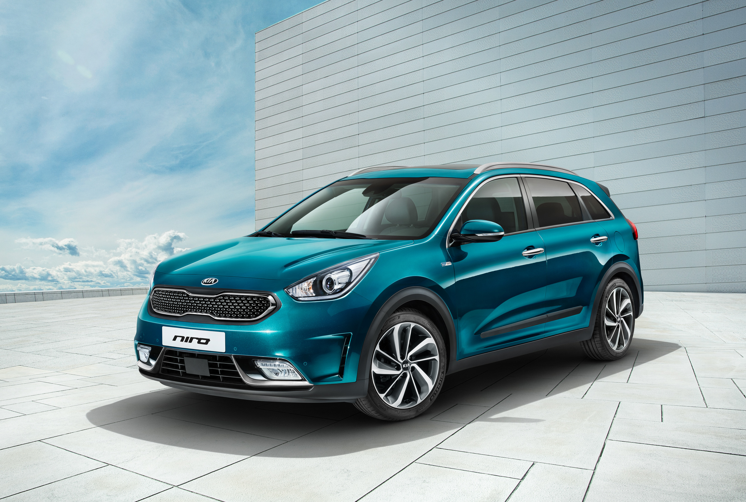Kia 於其他市場的中型休旅車款 Niro。