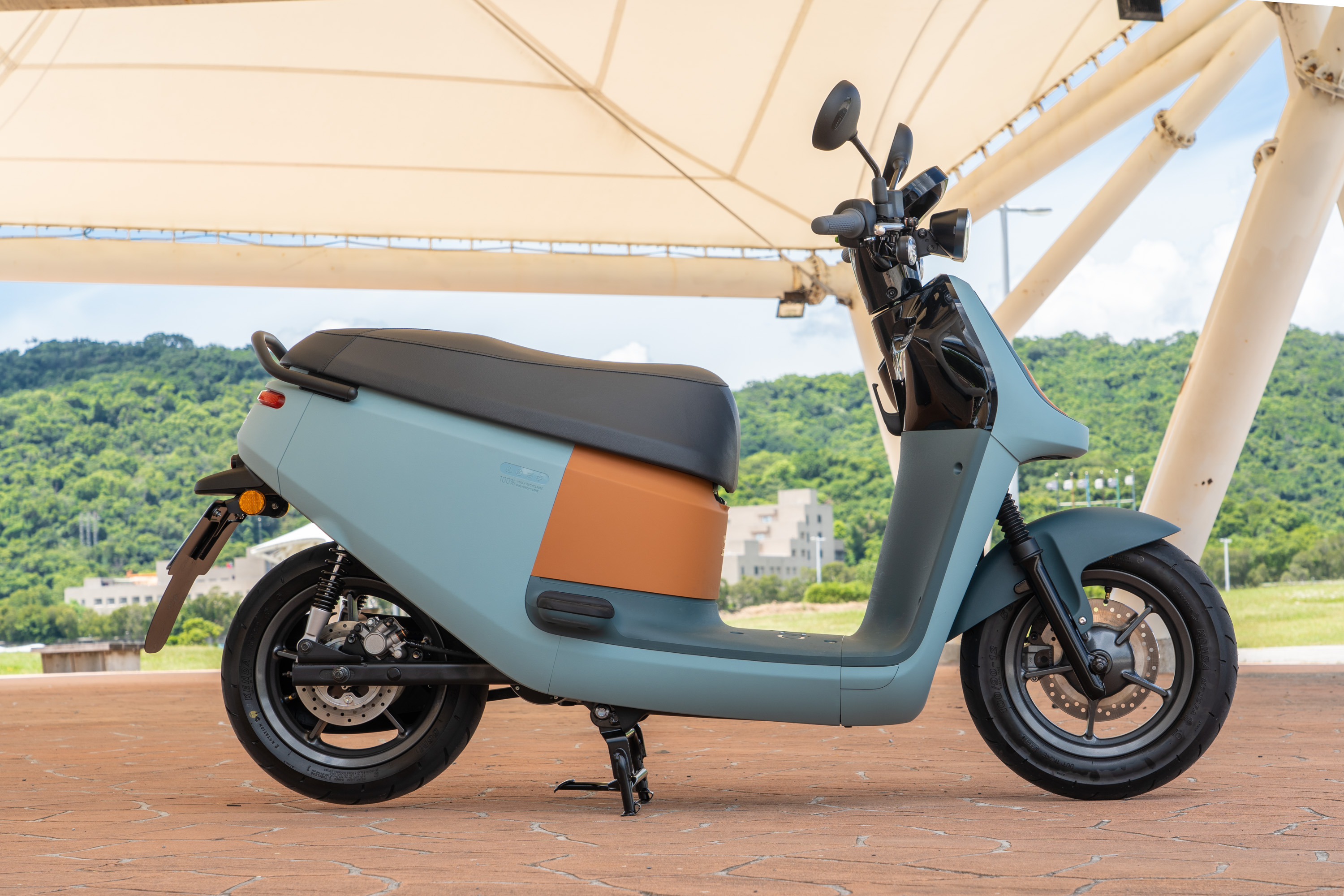 VIVA XL 車長為 1845mm,軸距為 1298mm,與 Gogoro 3 相同。