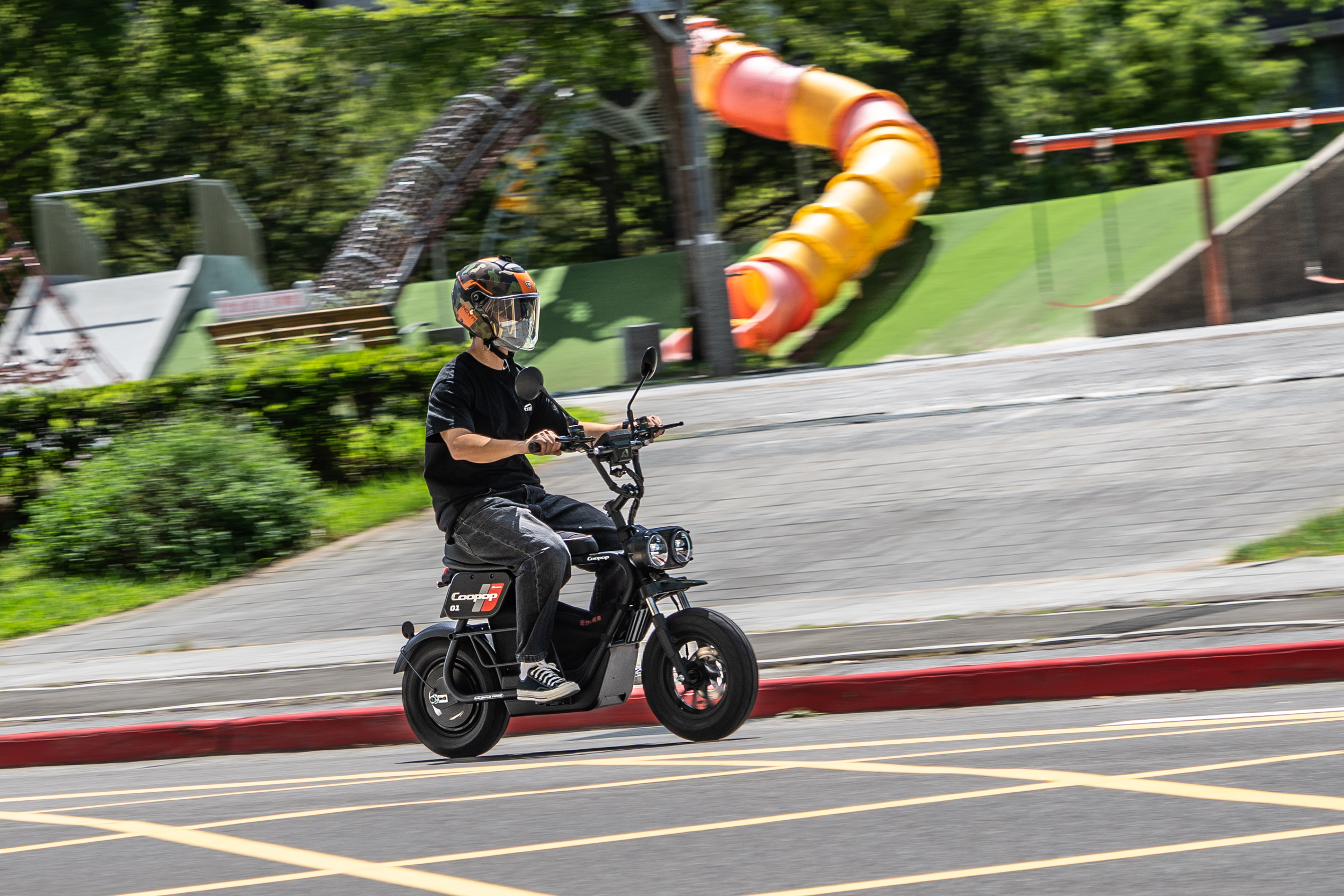 車身動態最需要適應的為轉向的過於靈敏，騎乘三角有修改的空間。