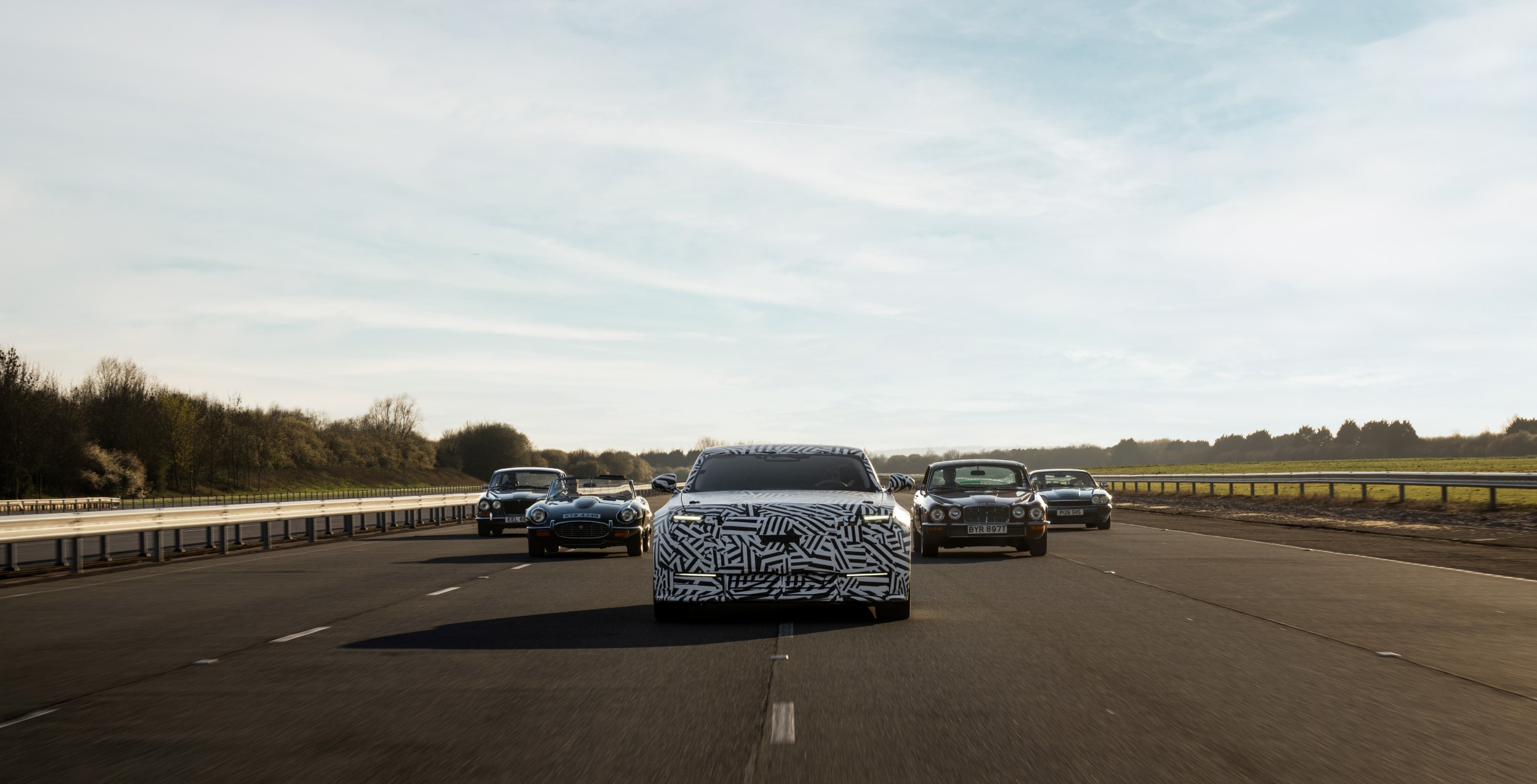 全新 Jaguar 純電四門 GT 預計將於今年九月正式亮相！