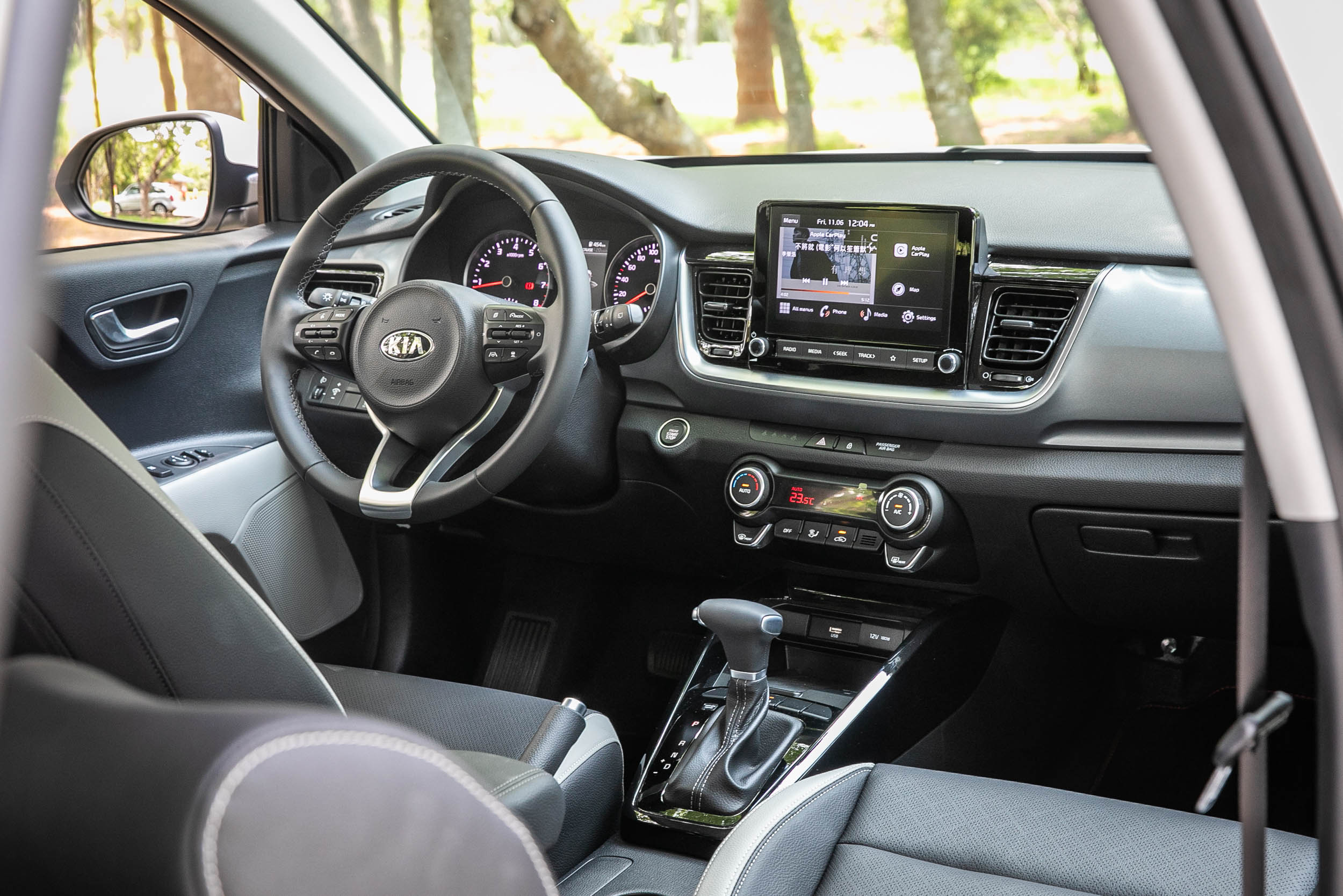 座艙鋪陳與 1.0T 車型大抵相同。