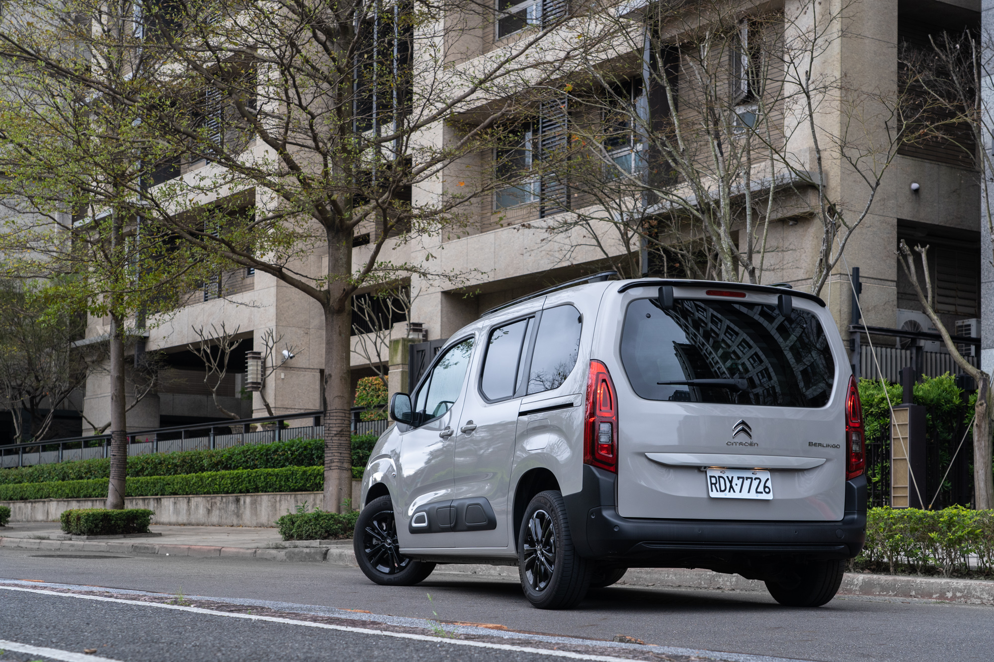 Citroen Berlingo 短軸車型提供三種版本選擇。