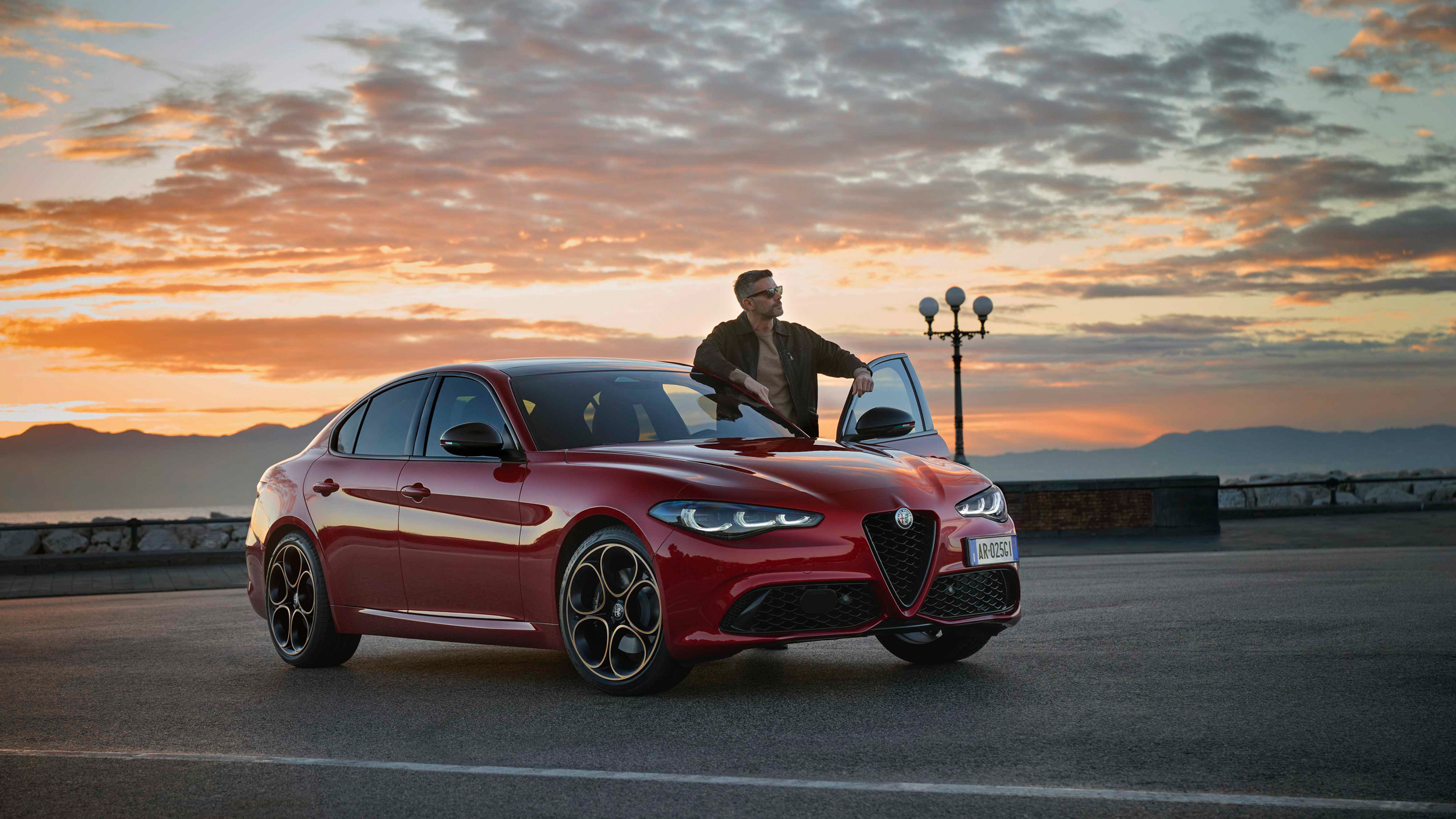 Alfa Romeo 品牌重返台灣市場   二周接單突破 250 張！