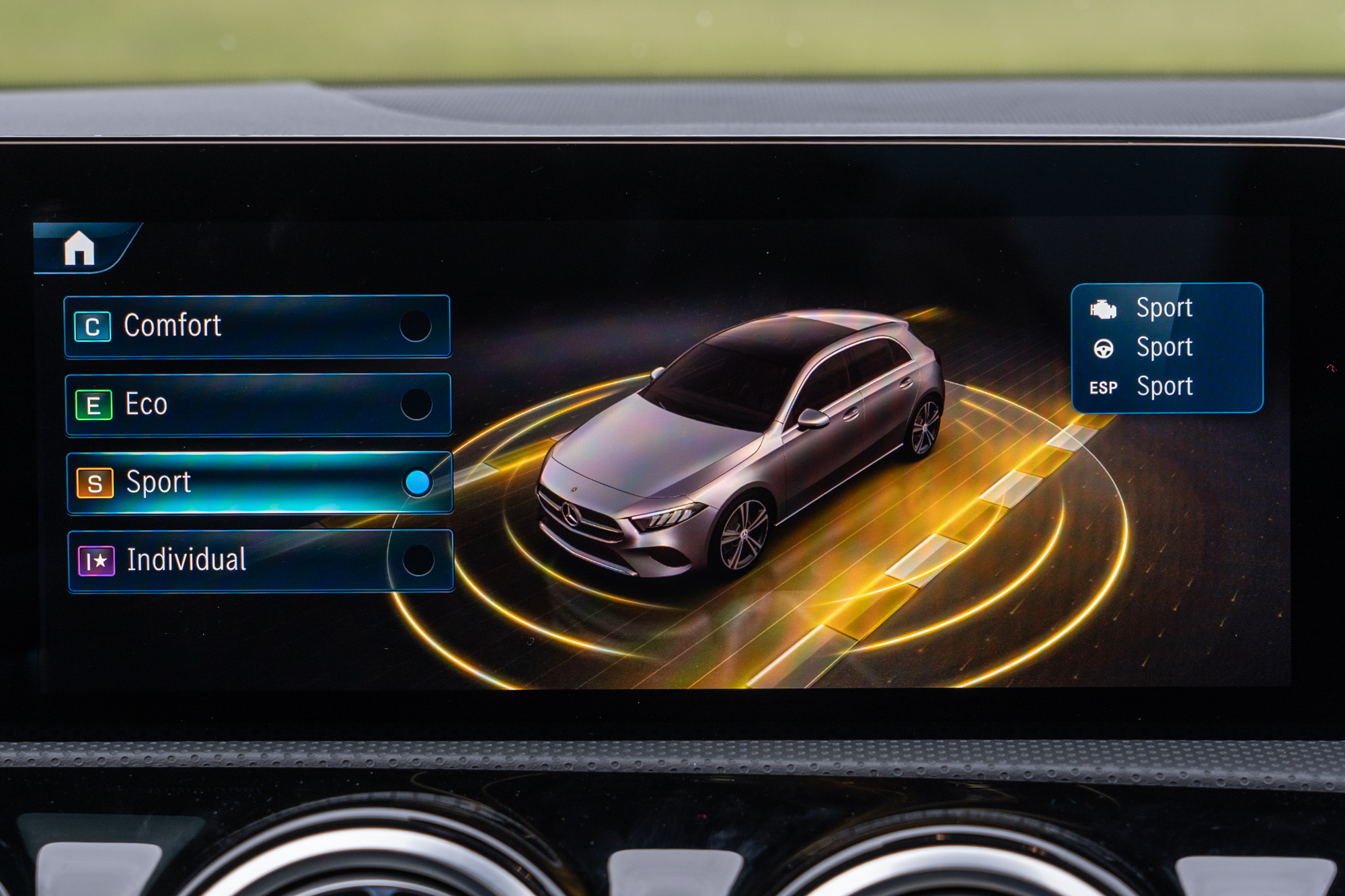 四種駕駛模式可供切換。