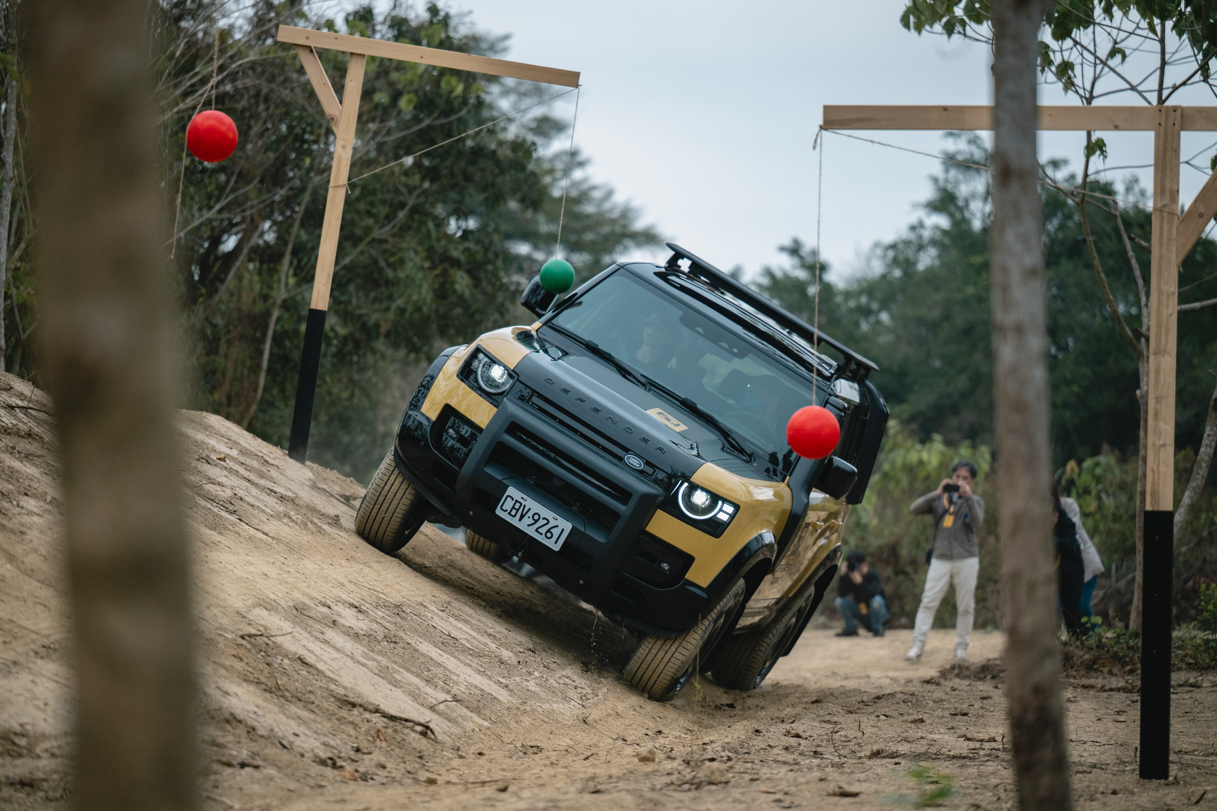 本次台灣賽事於屏東舉辦，光是場地設置與各種準備就耗費了台灣分公司不少心力。