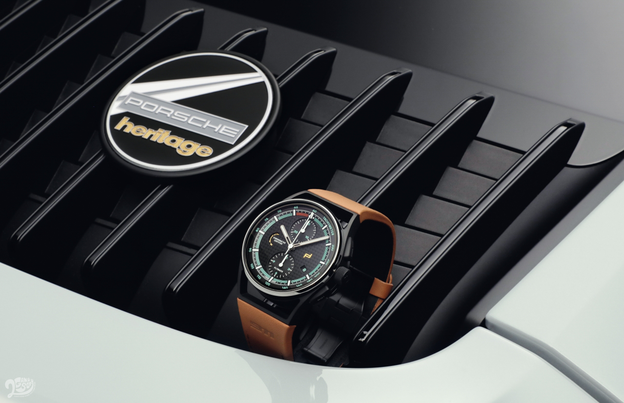 Porsche Design 打造一款大量採用全新 911 Sport Classic 設計元素的高級腕錶，僅限車主購買。