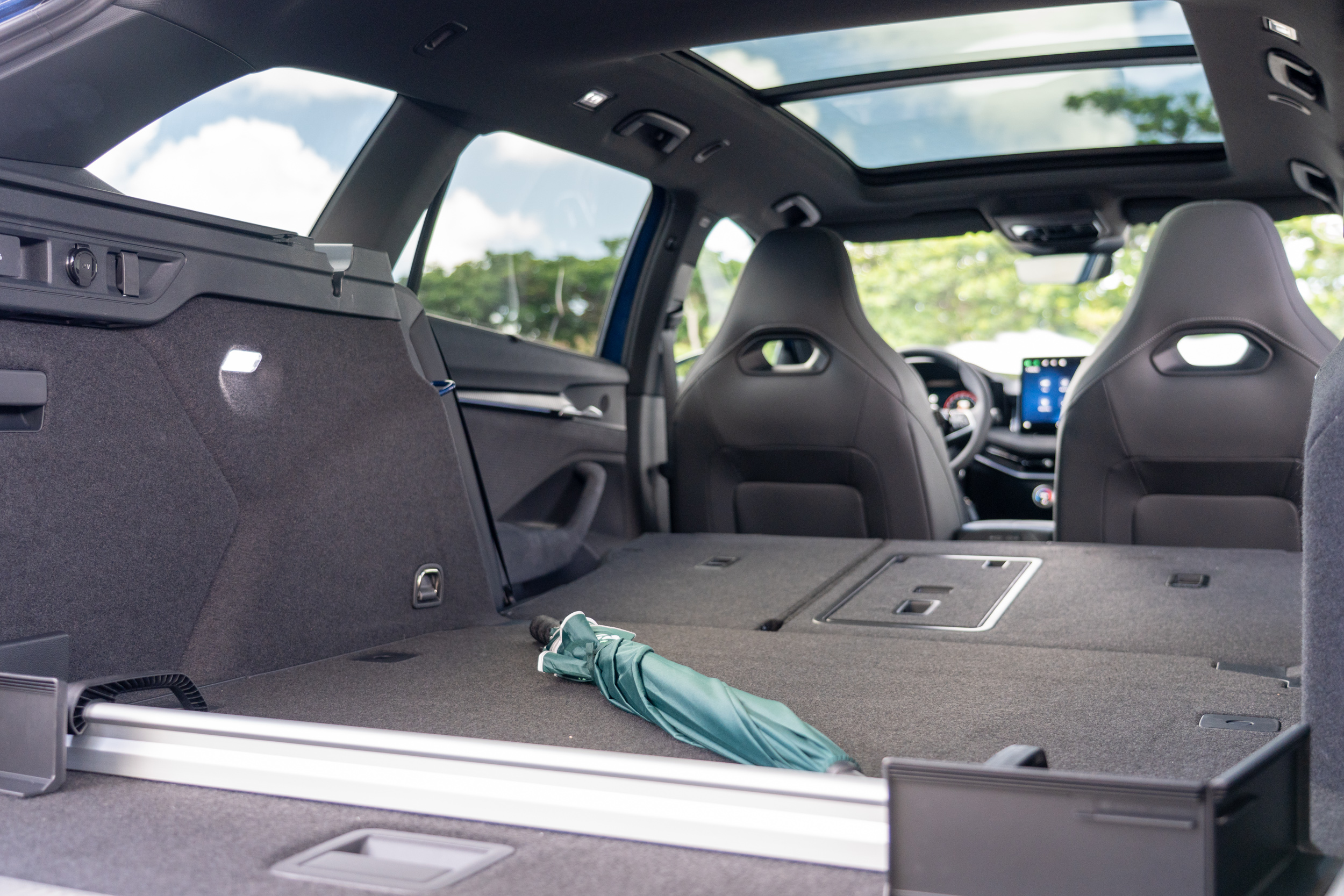 寬敞、具靈活性的空間並不只是 SUV 與 MPV 的專利。