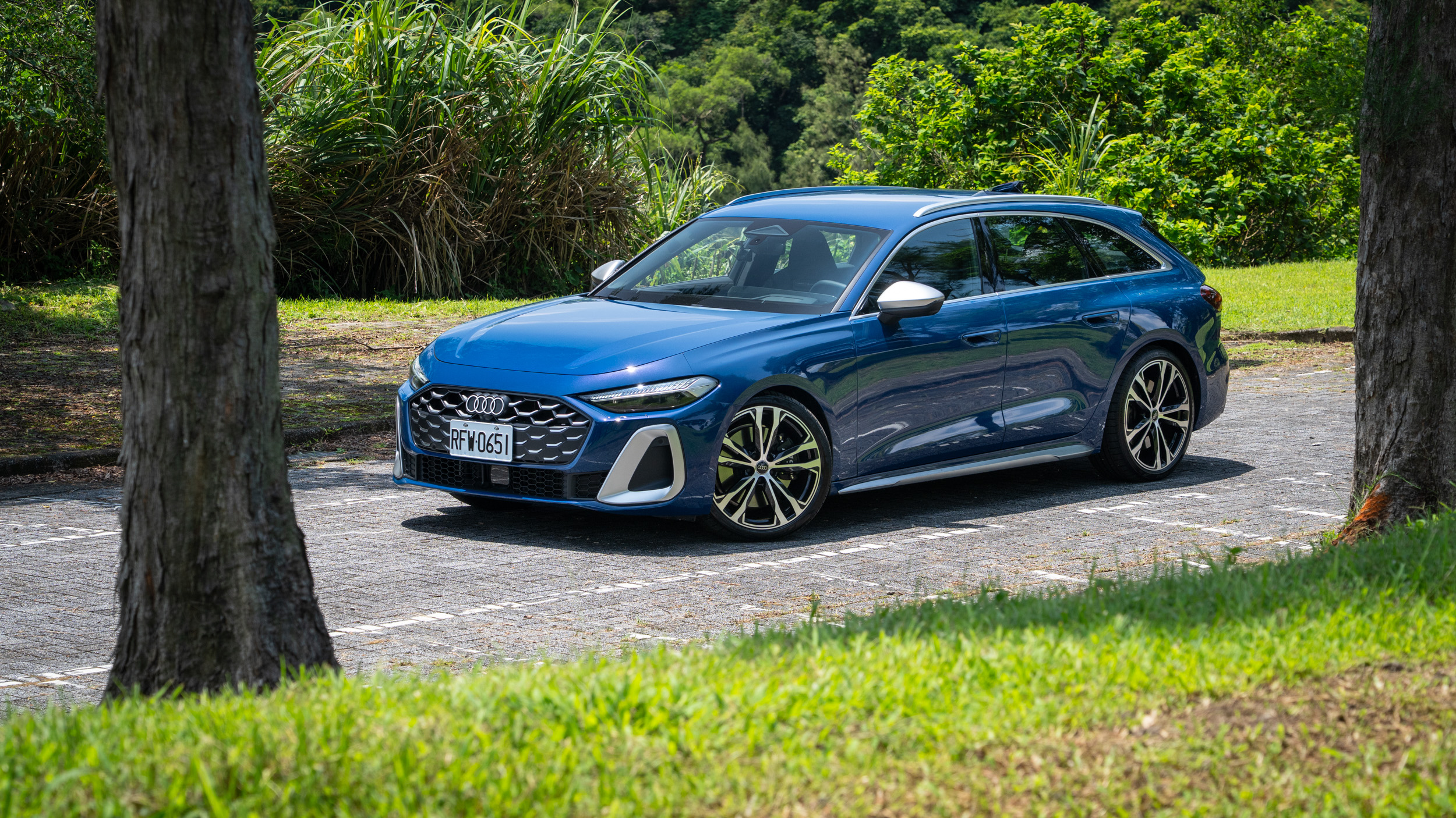 徹底解除封印的末代 V6 quattro｜Audi S5 才是車系真正該有的樣子？