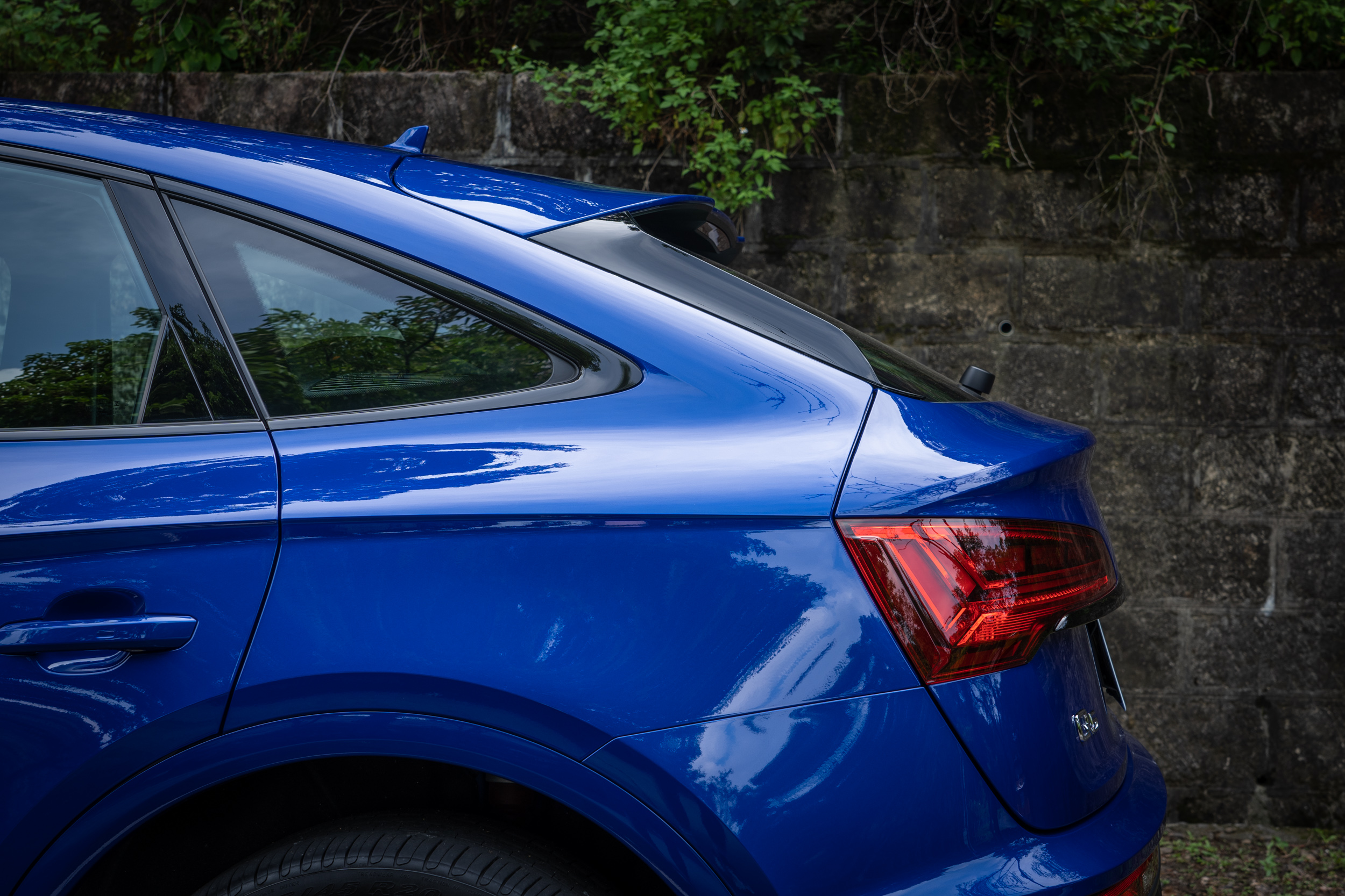 斜背造型為 Q5 Sportback 最大特色。