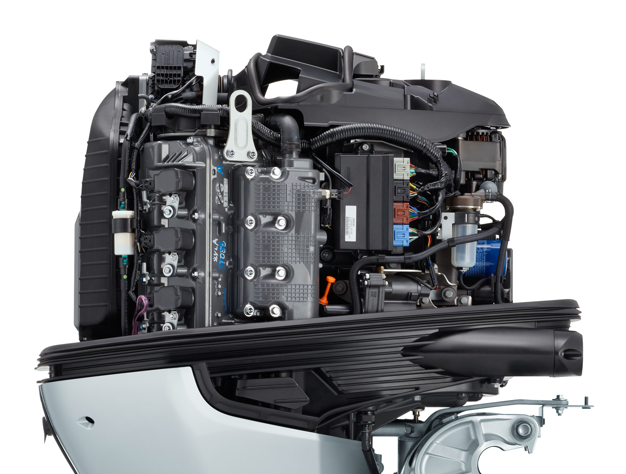 BF250DXDD 源自 Honda 旗艦車款 Legend 所搭載的 3.5L V6 引擎科技基礎。