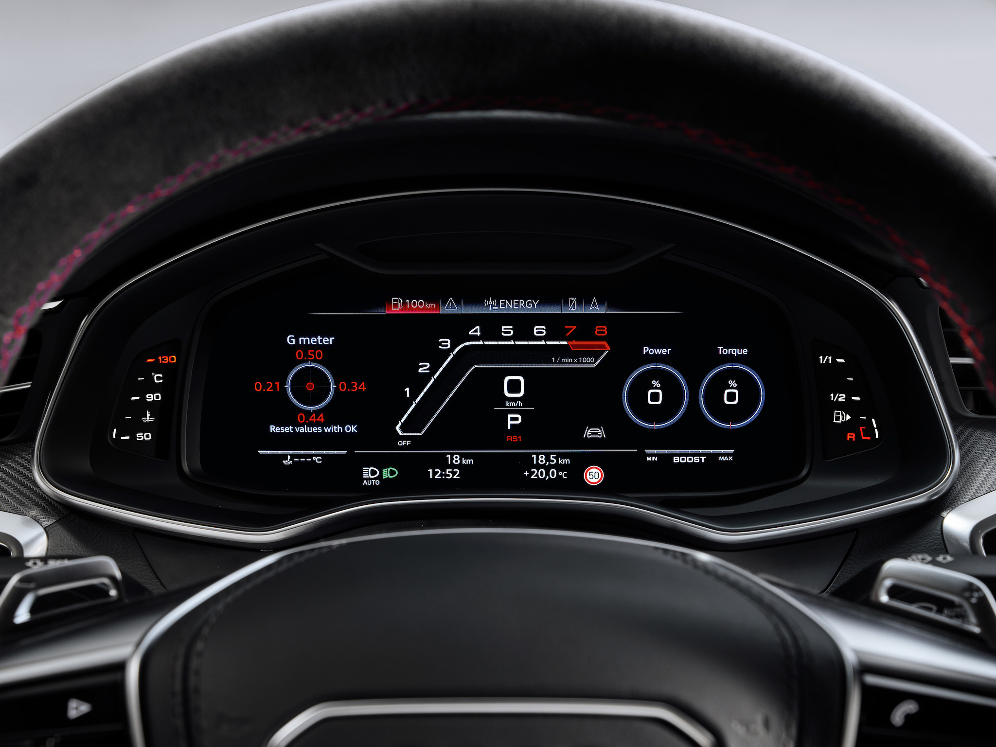 Audi RS 車款專屬設計的12.3 吋 Audi 全數位虛擬駕駛座艙 plus。
