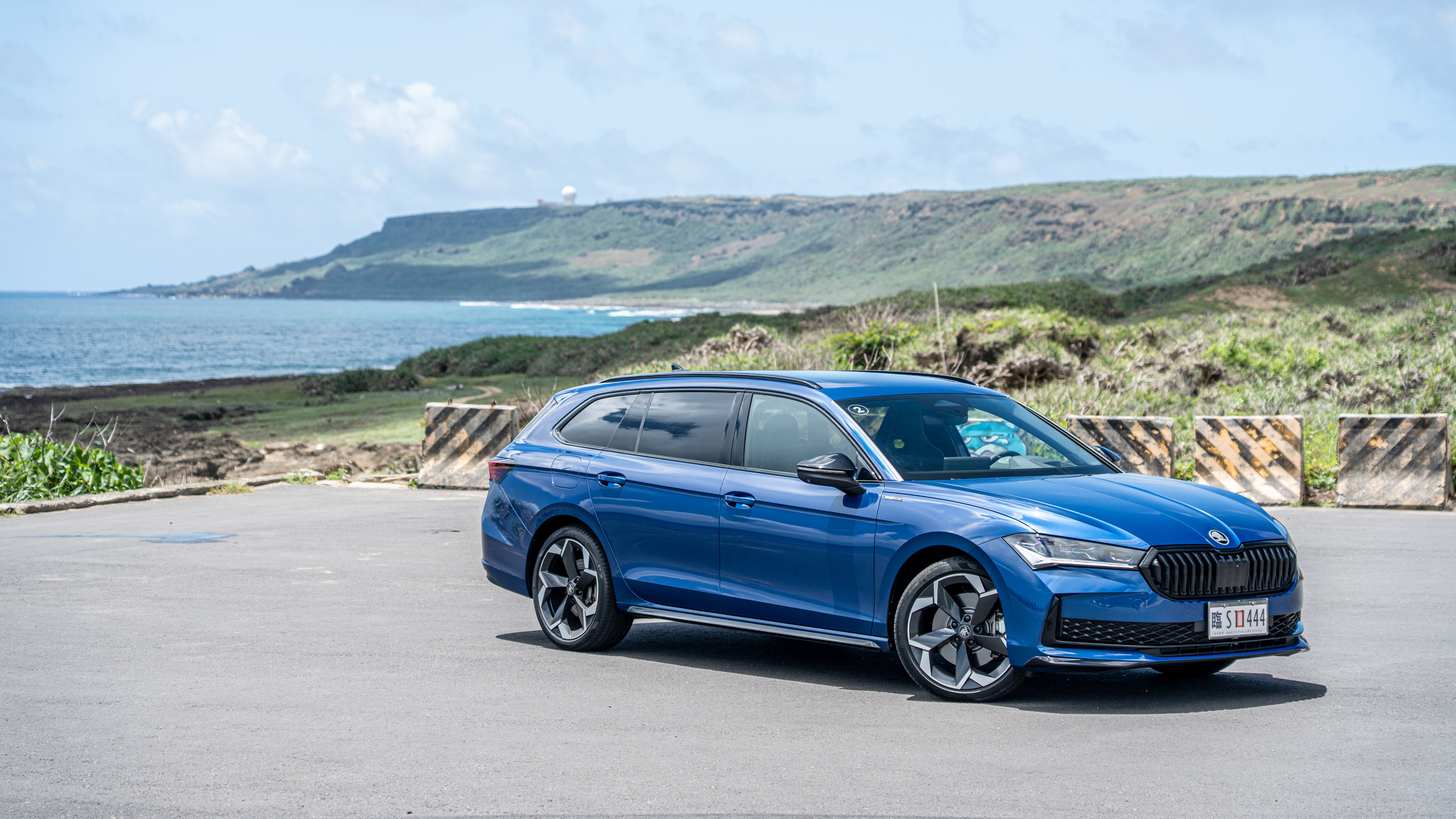 SUV、MPV 的圍剿夾殺，作為旅行車的 Škoda Superb Combi 的剩餘價值又是什麼？