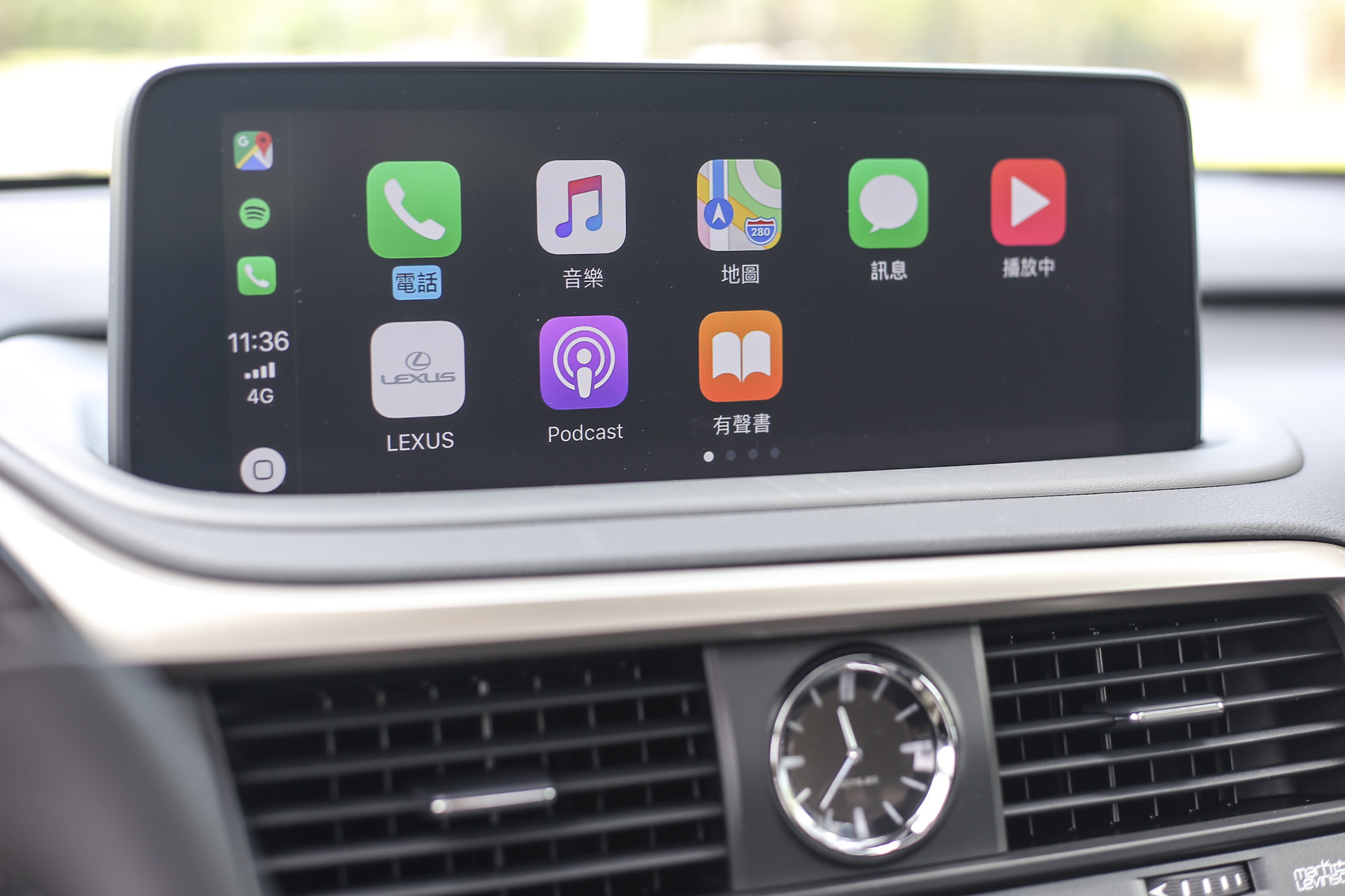 Apple CarPlay 與 Android Auto 智慧型手機串流功能讓用車便利性更上層樓（忘掉不順手的車機導航吧！）。