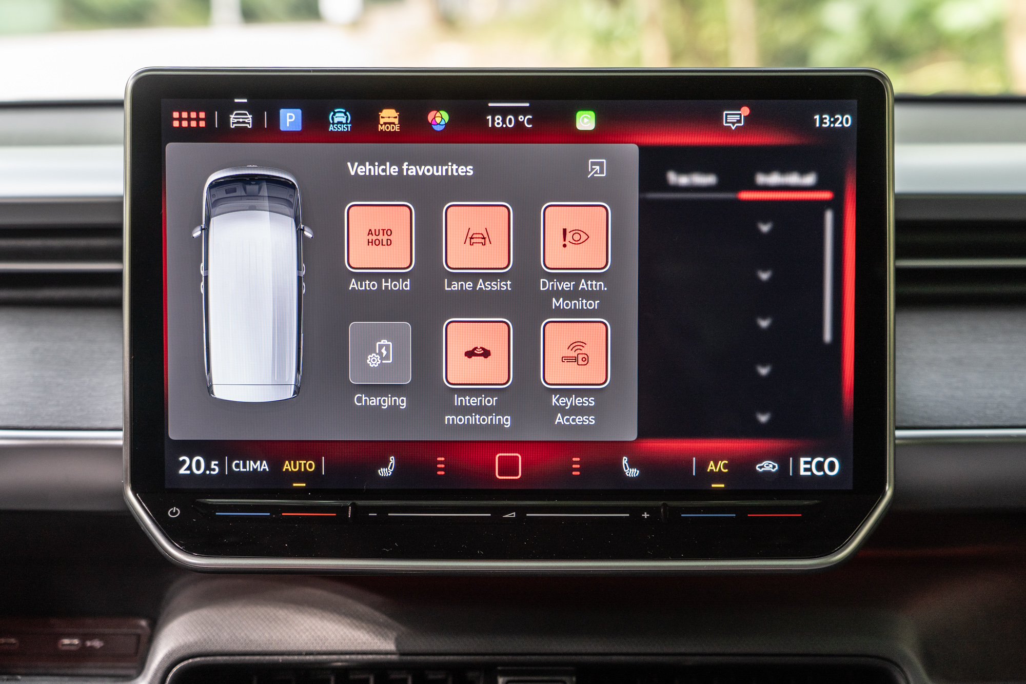 具備Level 2等級的智慧駕駛輔助功能。