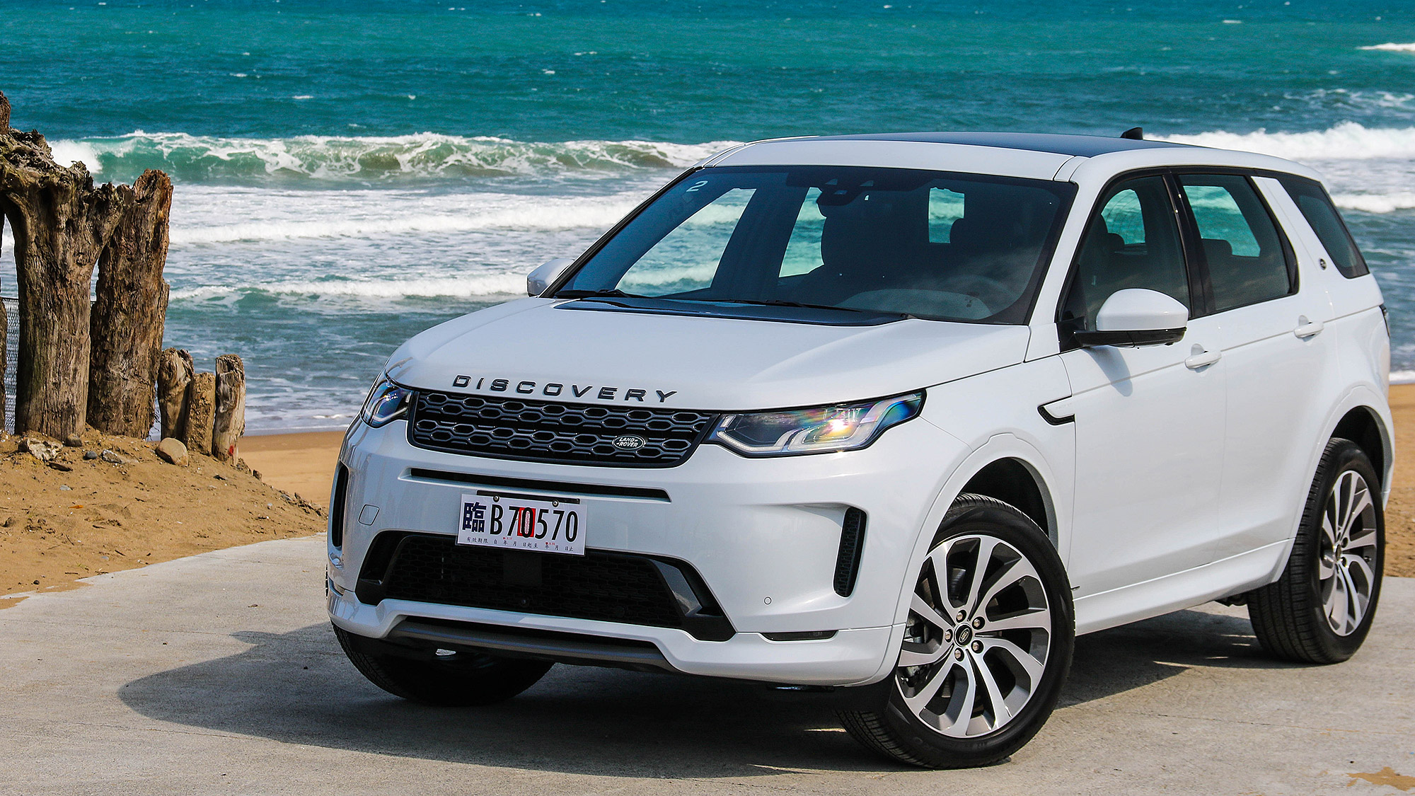 定義為小改款的 Land Rover Discovery Sport ，改變的幅度比期待的更多