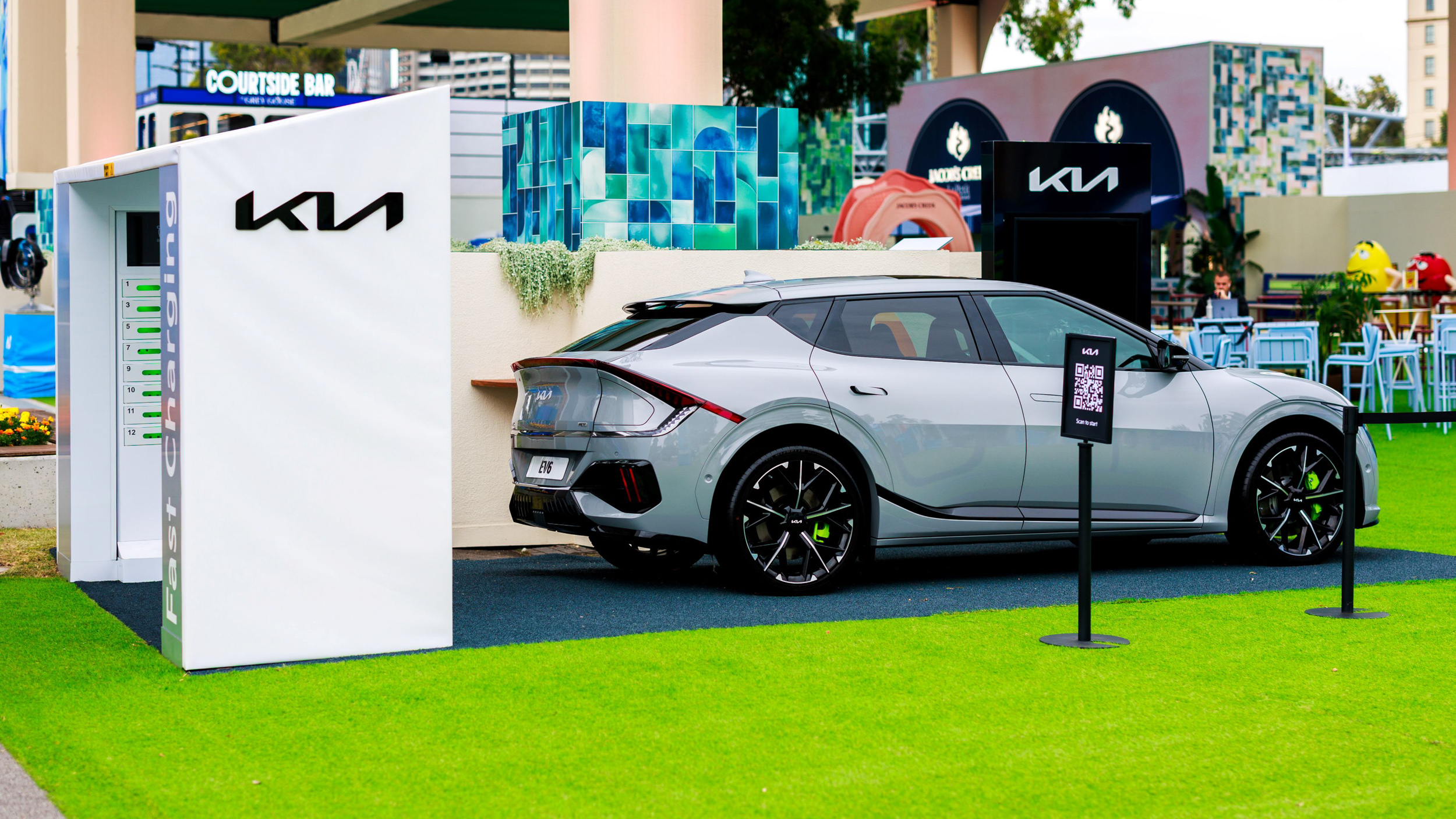 Kia 與澳洲網球公開賽合作邁向 25 週年，EV / HEV 領軍 AO26 澳網官方車隊！