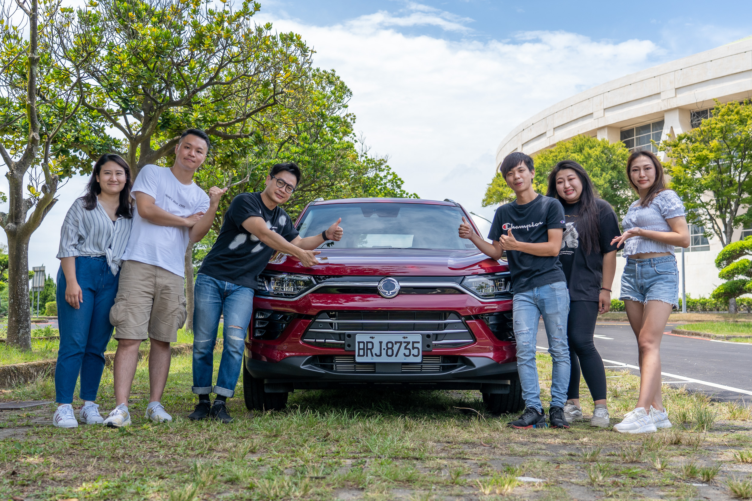 本次 SsangYong Korando 試駕，2GameSome 特別邀請 Ford Kuga（左）、以及 RAV4（右）現任車主共同試駕體驗。