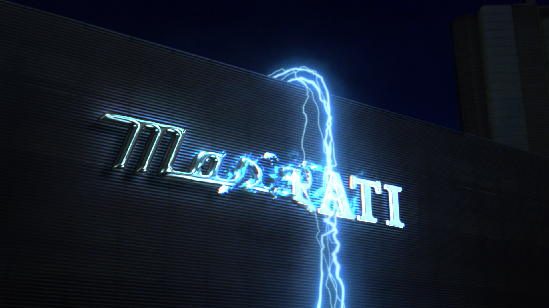 Maserati Ghibli Hybrid 將於 7 月 15 日正式亮相