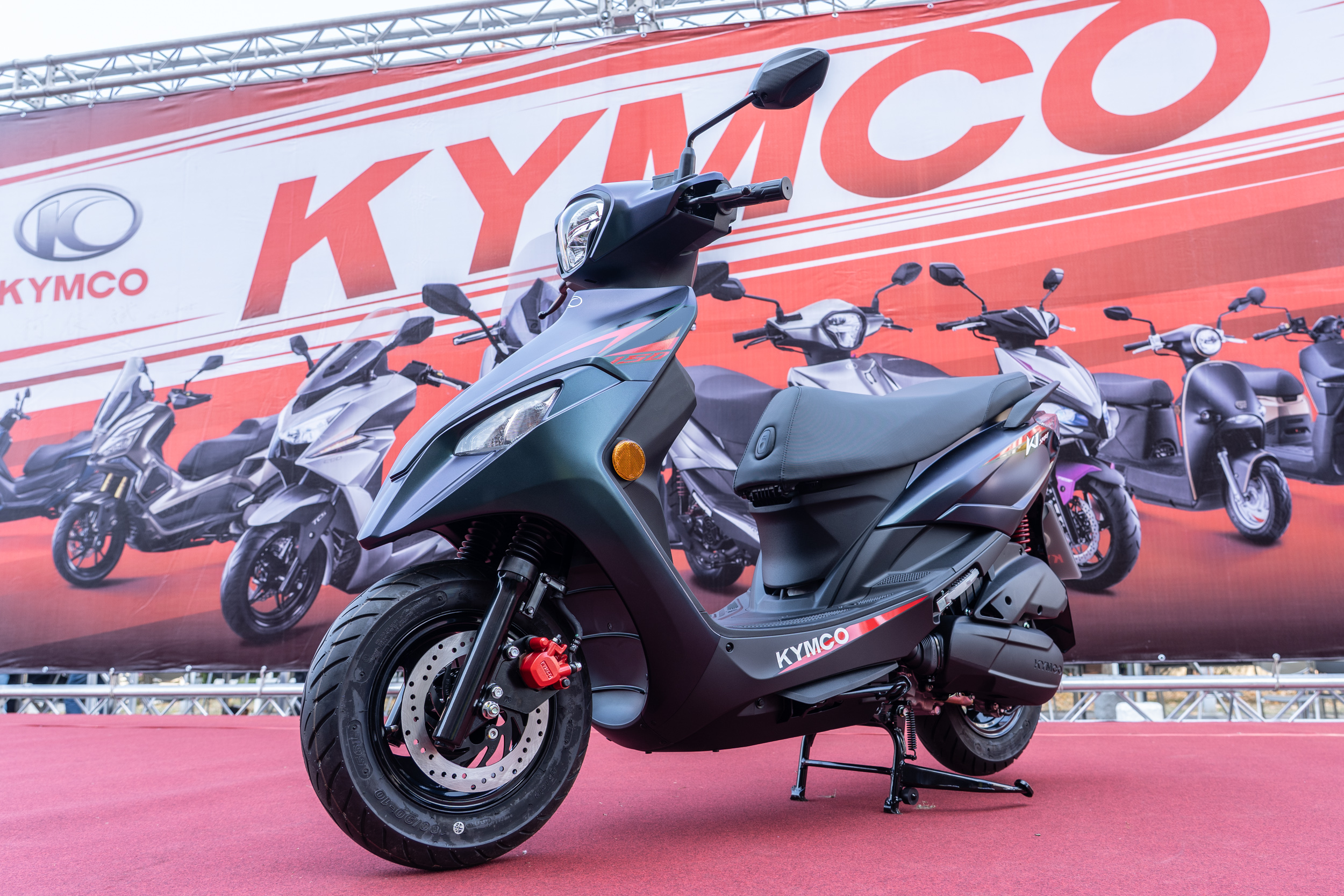 KYMCO新K1 125/150特仕版開市場先例，採取125/150雙排量「同價」策略。