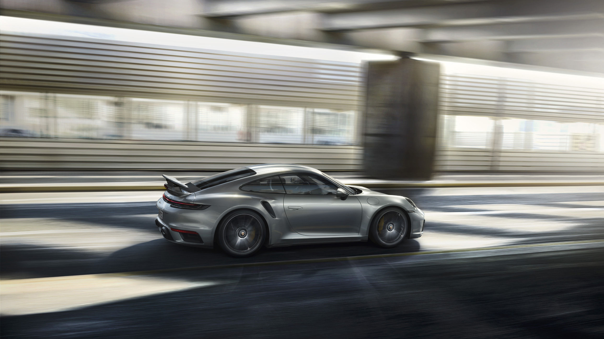 0-200 km/h 不用 9 秒！全新 Porsche 911 Turbo S Coupé、Cabriolet 1,156 萬起預售開跑