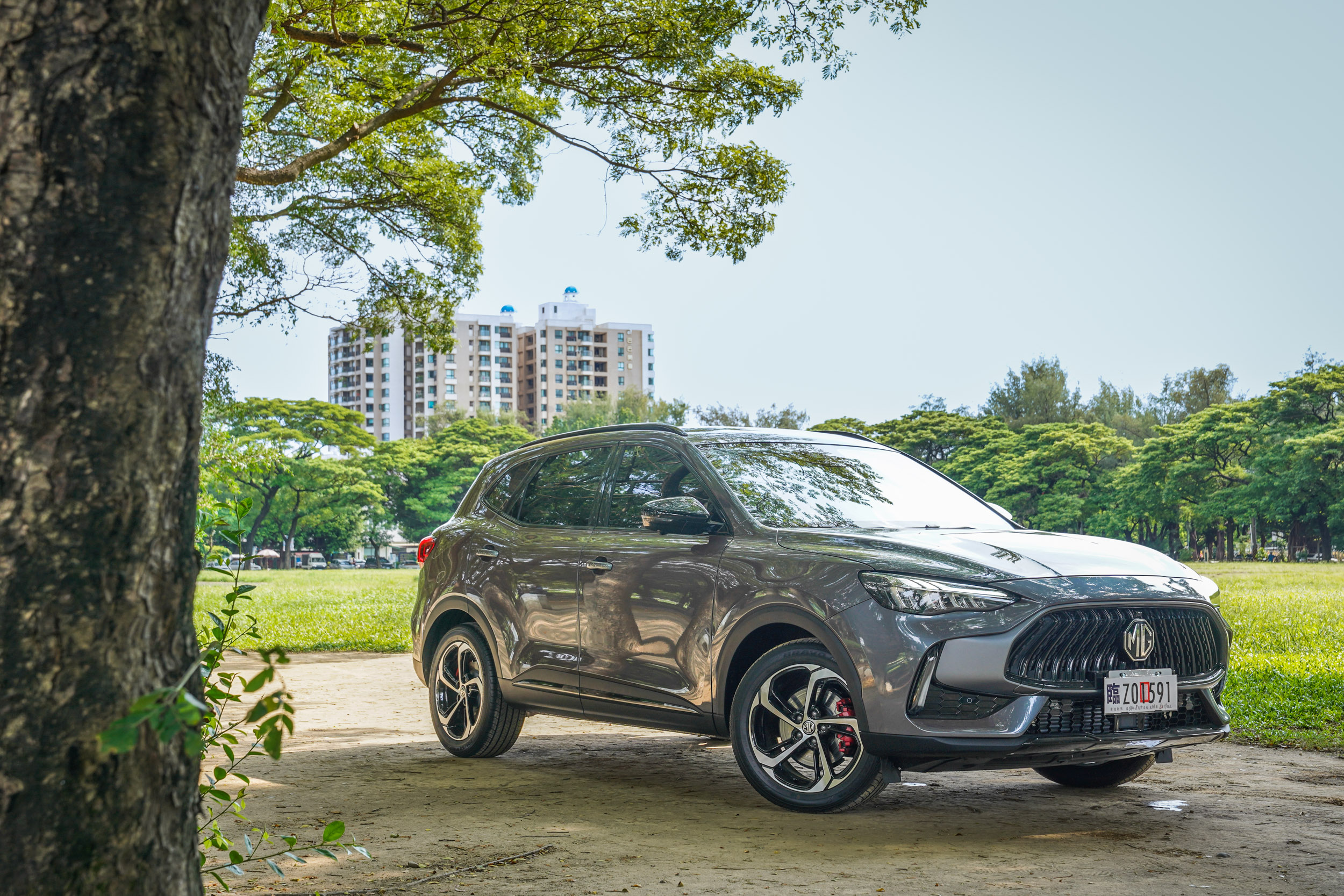 試駕車型為 MG HS 1.5T 車款,未來上市售價將壓在新台幣 95 萬元以內。