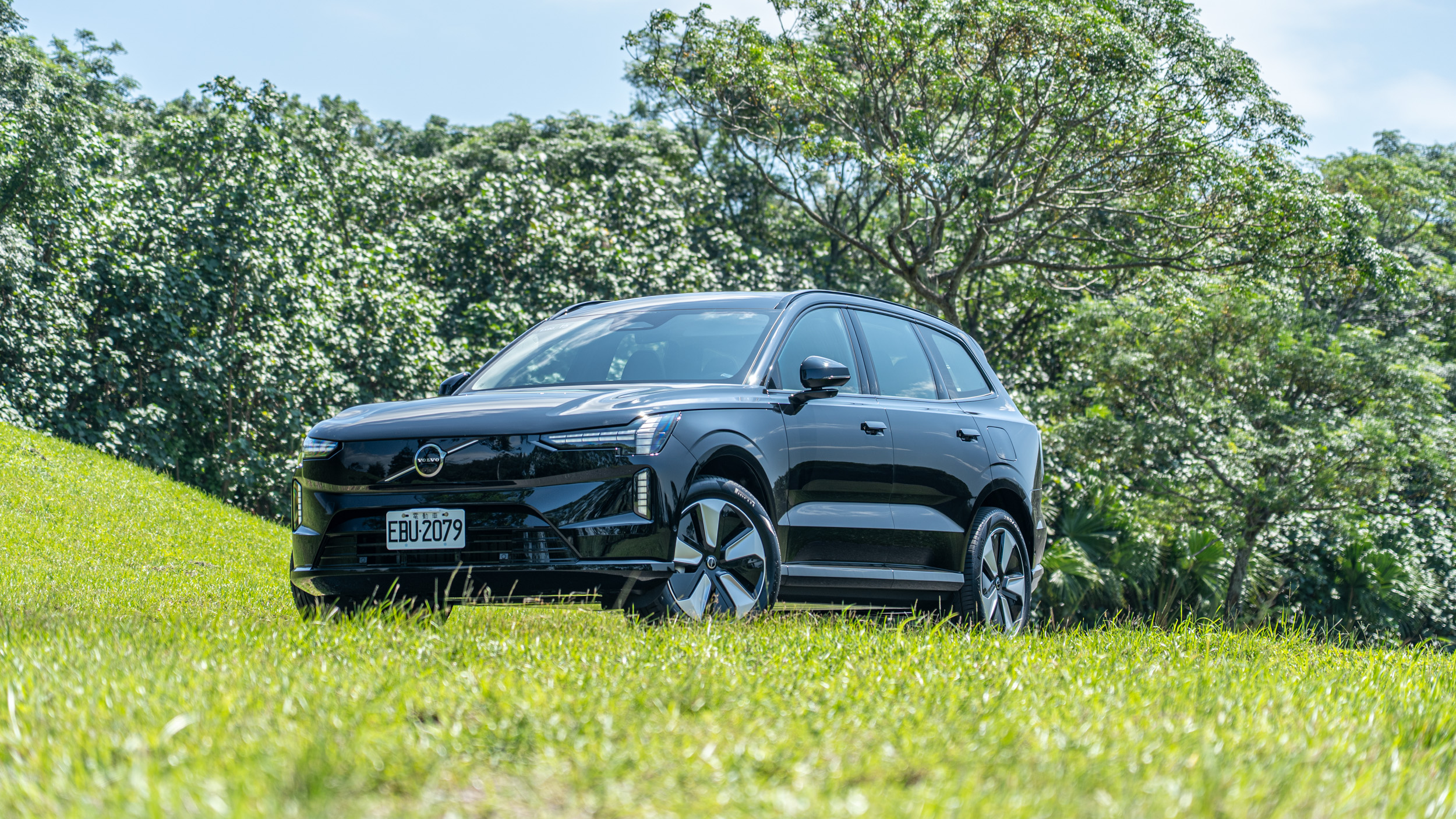 遲來將近四年的純電旗艦｜Volvo EX90 會是品牌轉型期的重要解方嗎？