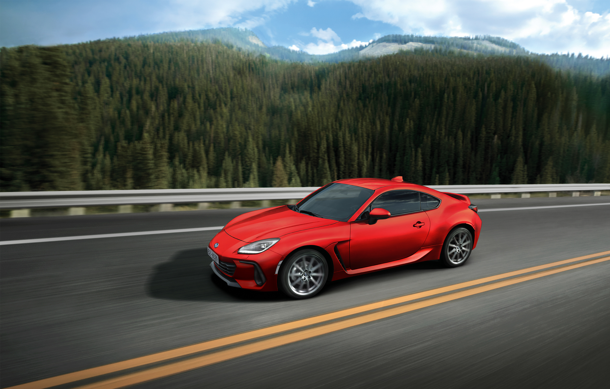 六速手排車型從靜止加速至 100 km/h 僅需 6.3 秒,六速自排車型則可在 6.9 秒內完成。