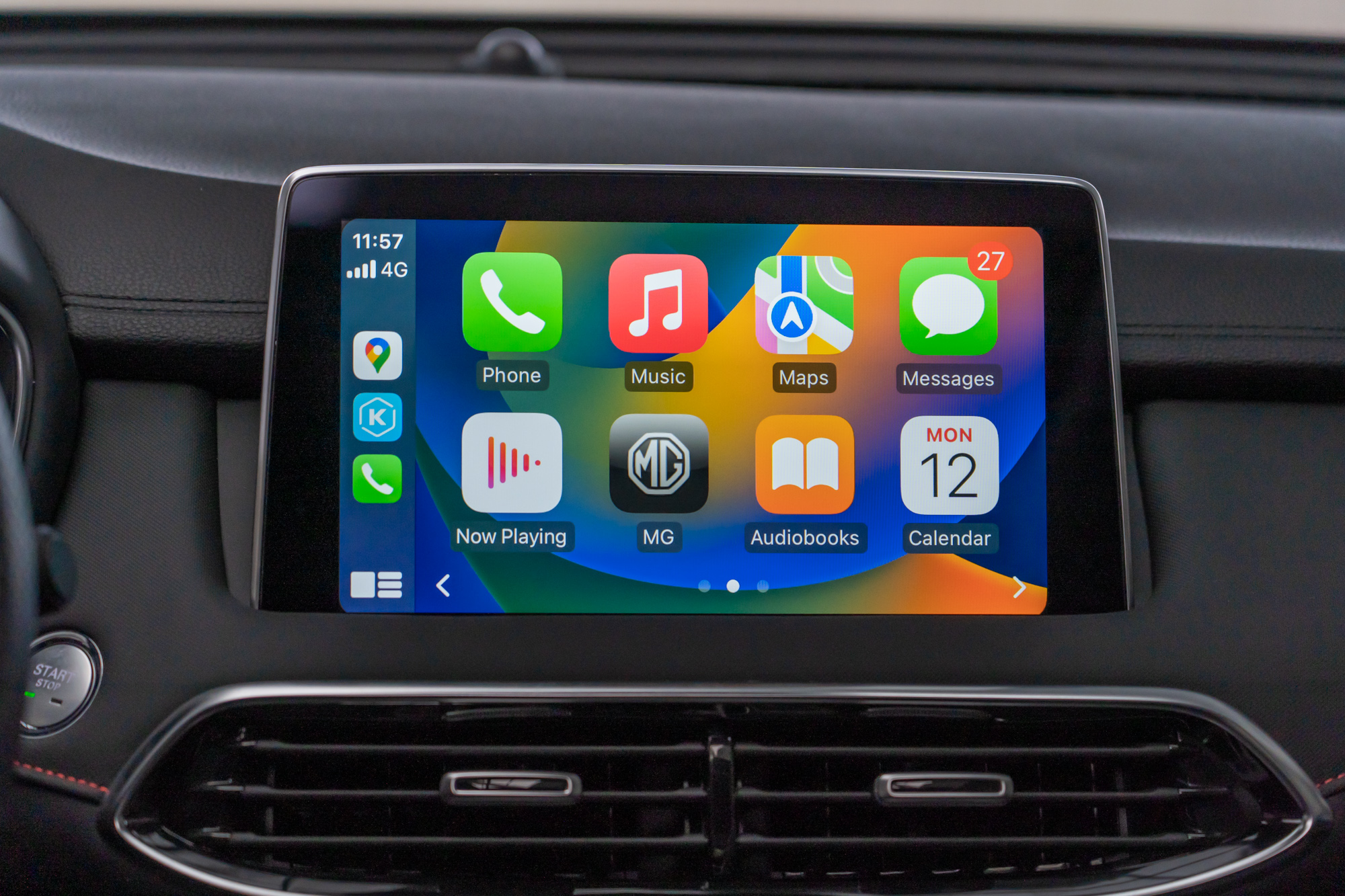 觸控螢幕則採 10.1 吋配置，連同 Apple CarPlay 智慧型裝置串接服務也列為標配。