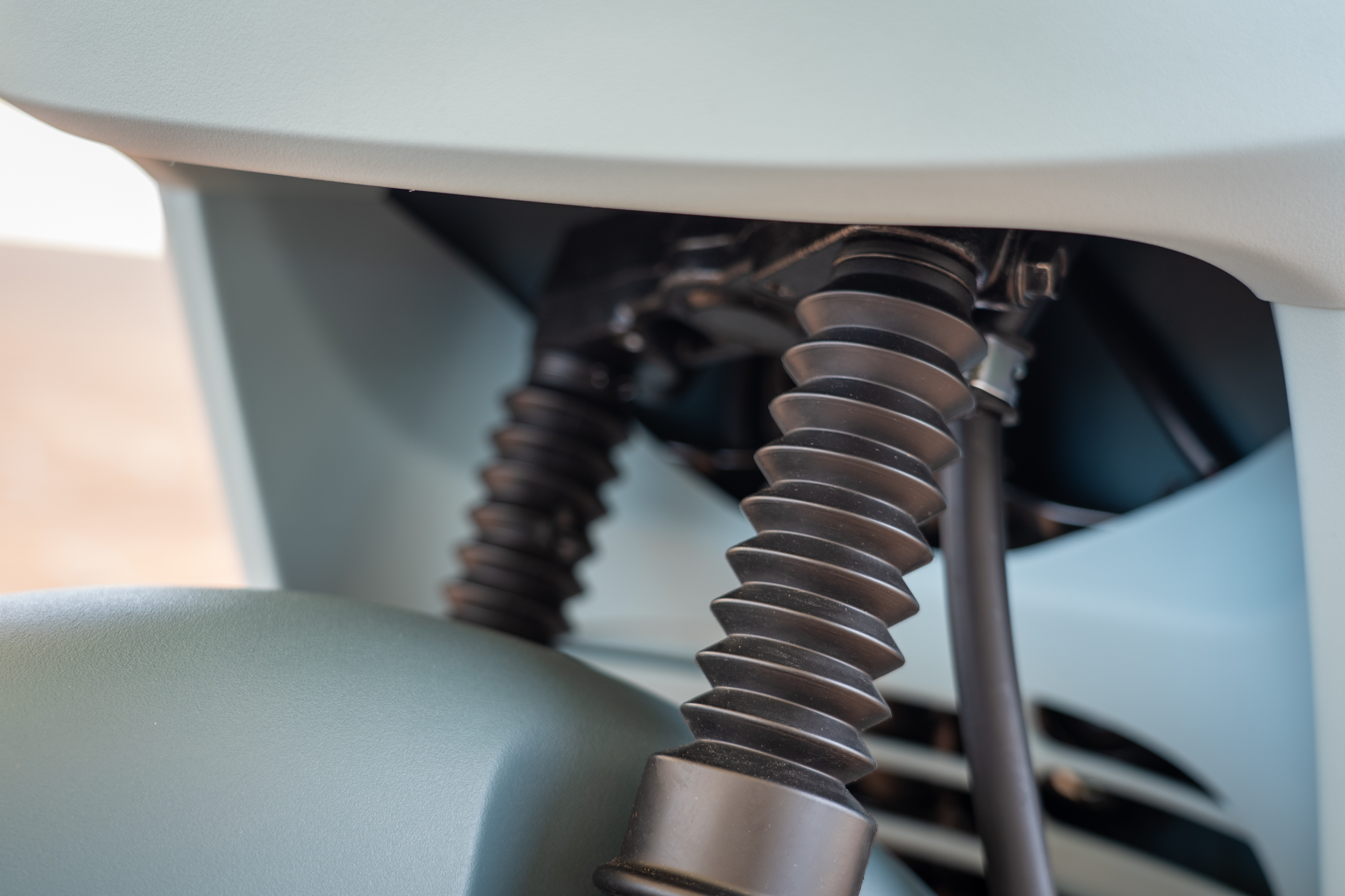 潛望鏡式前叉。