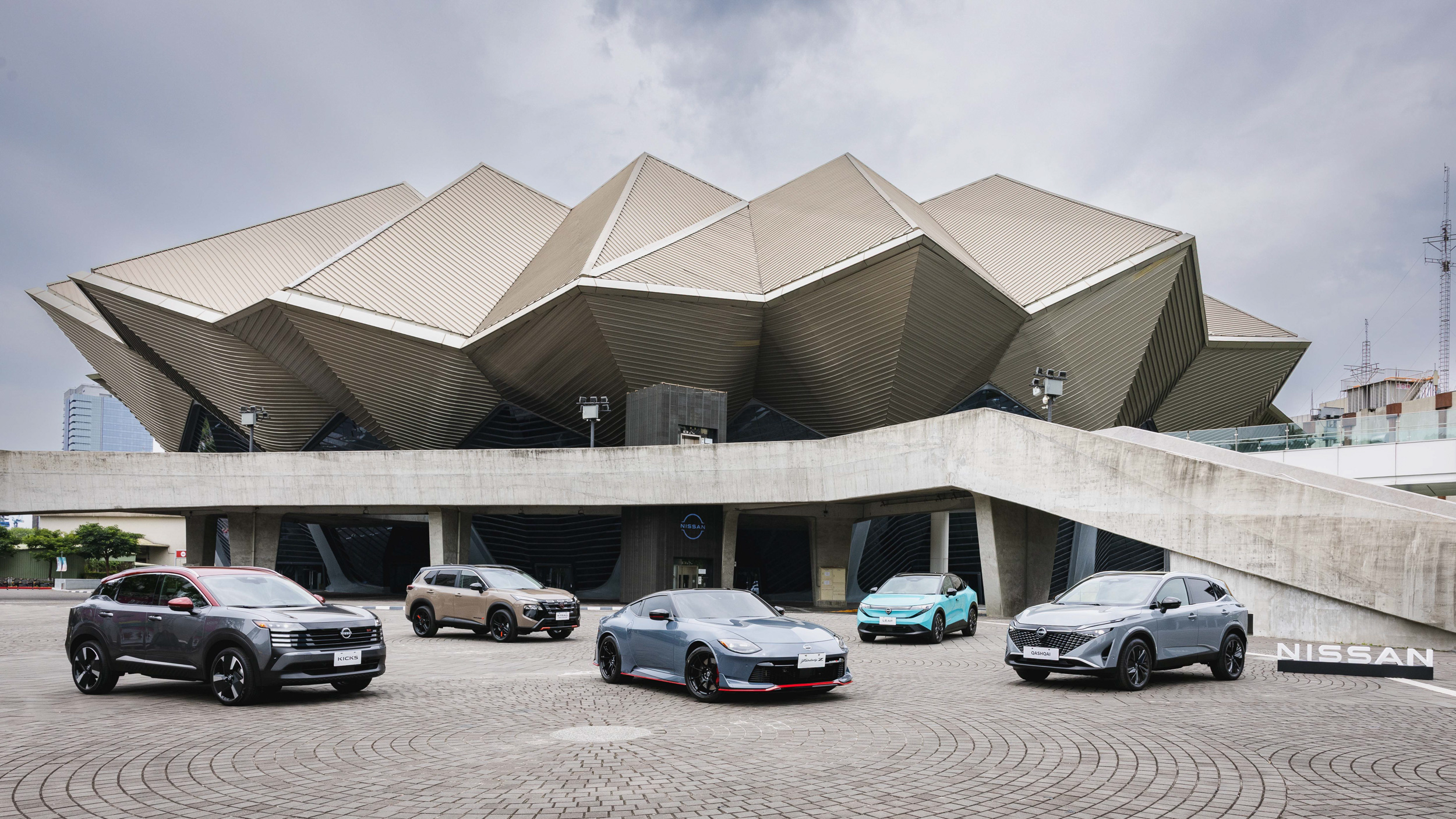 NISSAN 啟動 Re-shaping 品牌重塑計畫，3 年 13 台新車發表確認！
