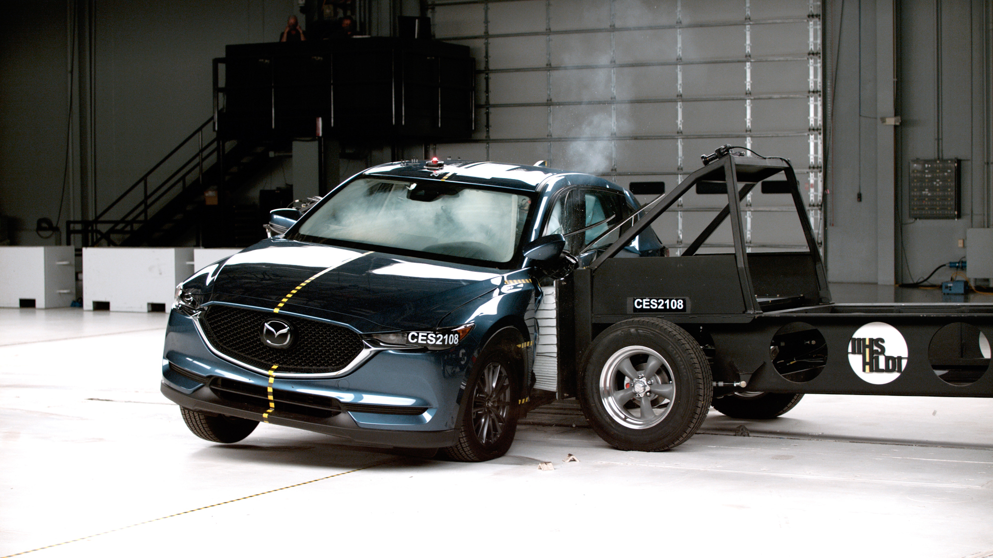 美國 IIHS 公布新版撞擊測試  Mazda CX-5 同場唯一獲最佳評價
