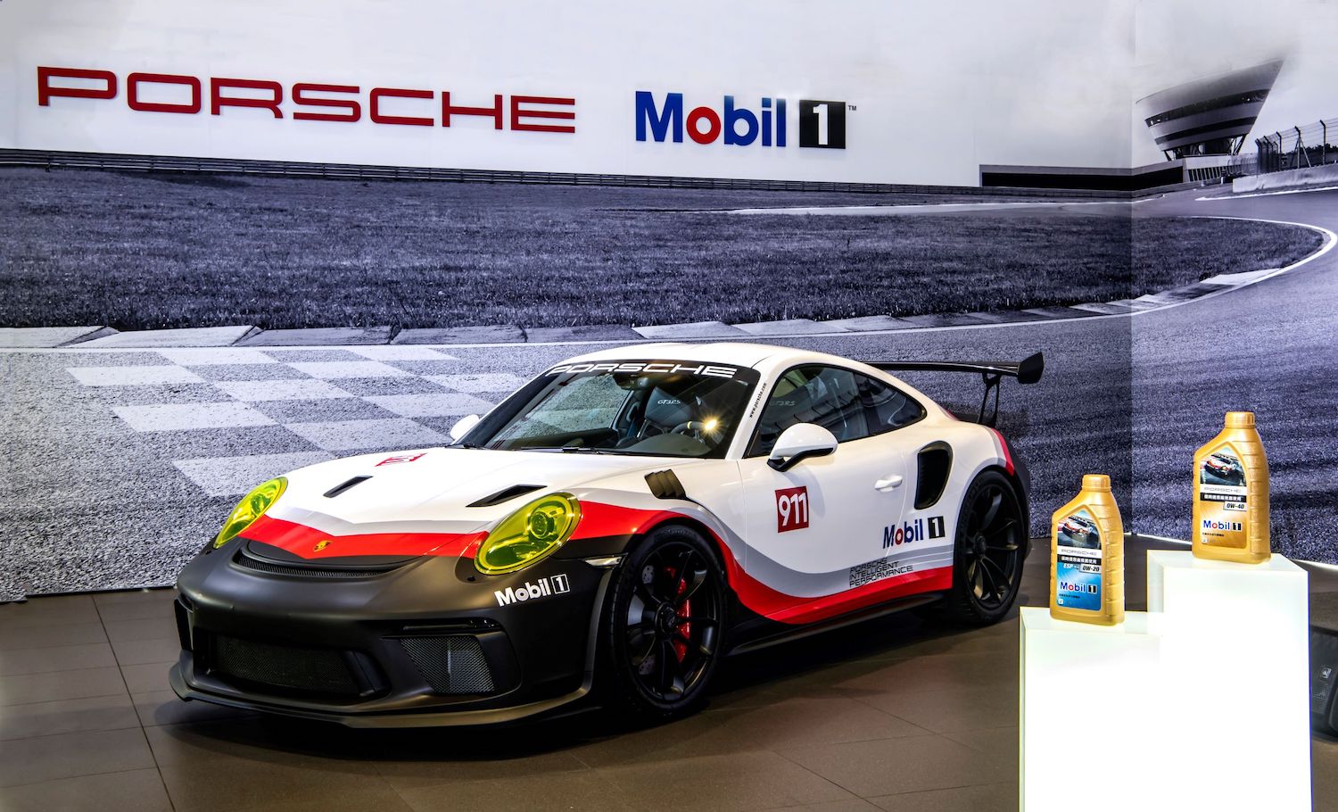 最佳拍檔！保時捷、美孚1號發表聯名機油