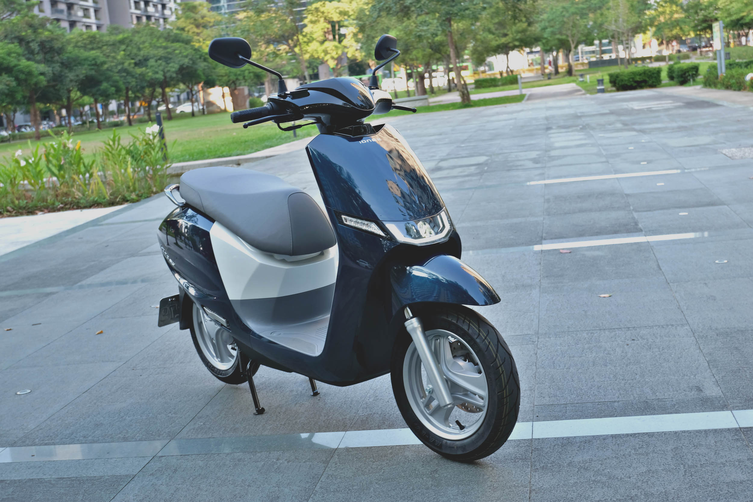 i-One Fly 擁有時尚的外觀造型,對於都市使用來說非常適合。