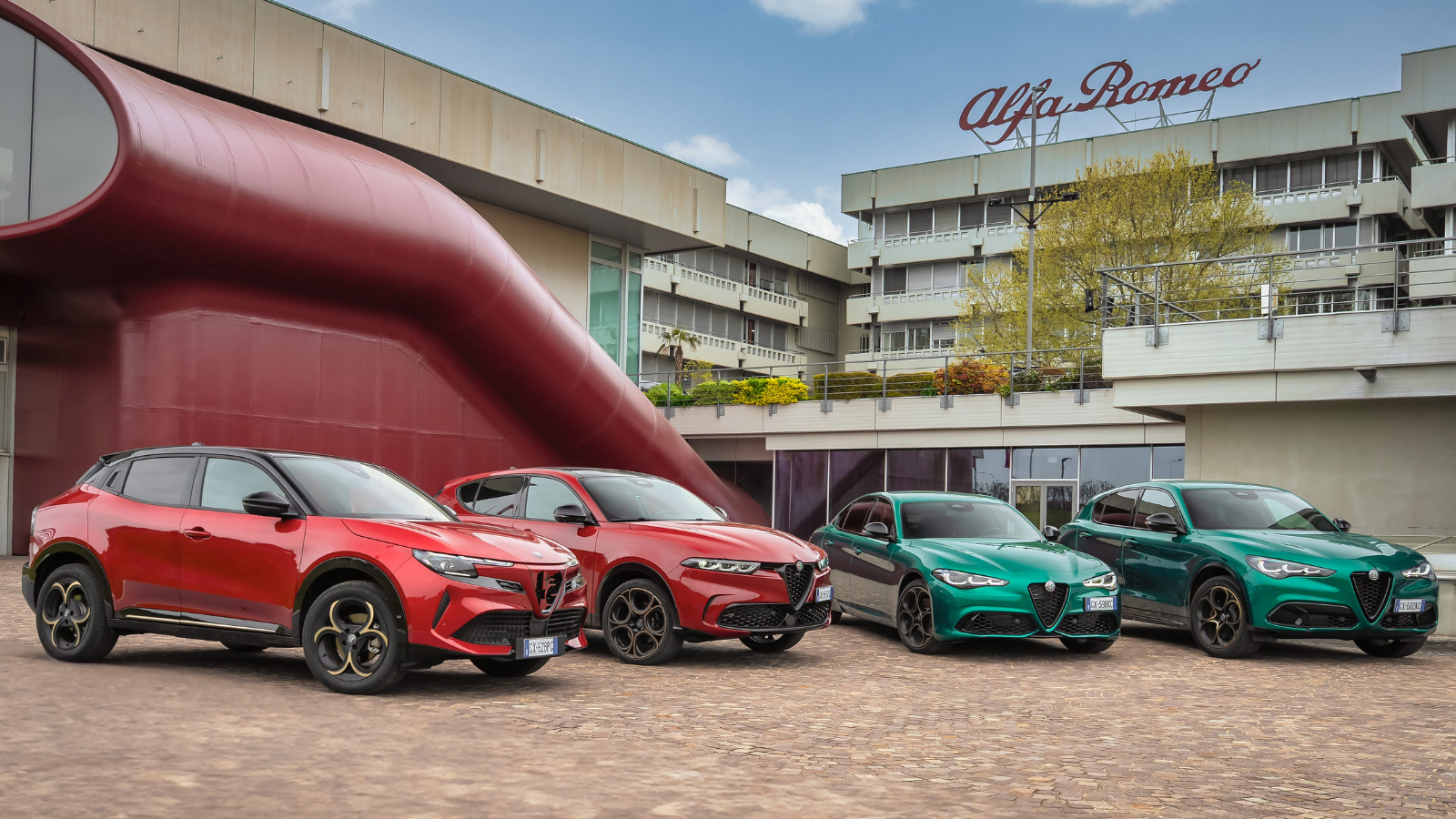 ALFA ROMEO 再奪德國三項大獎肯定，含「年度最佳設計品牌」！