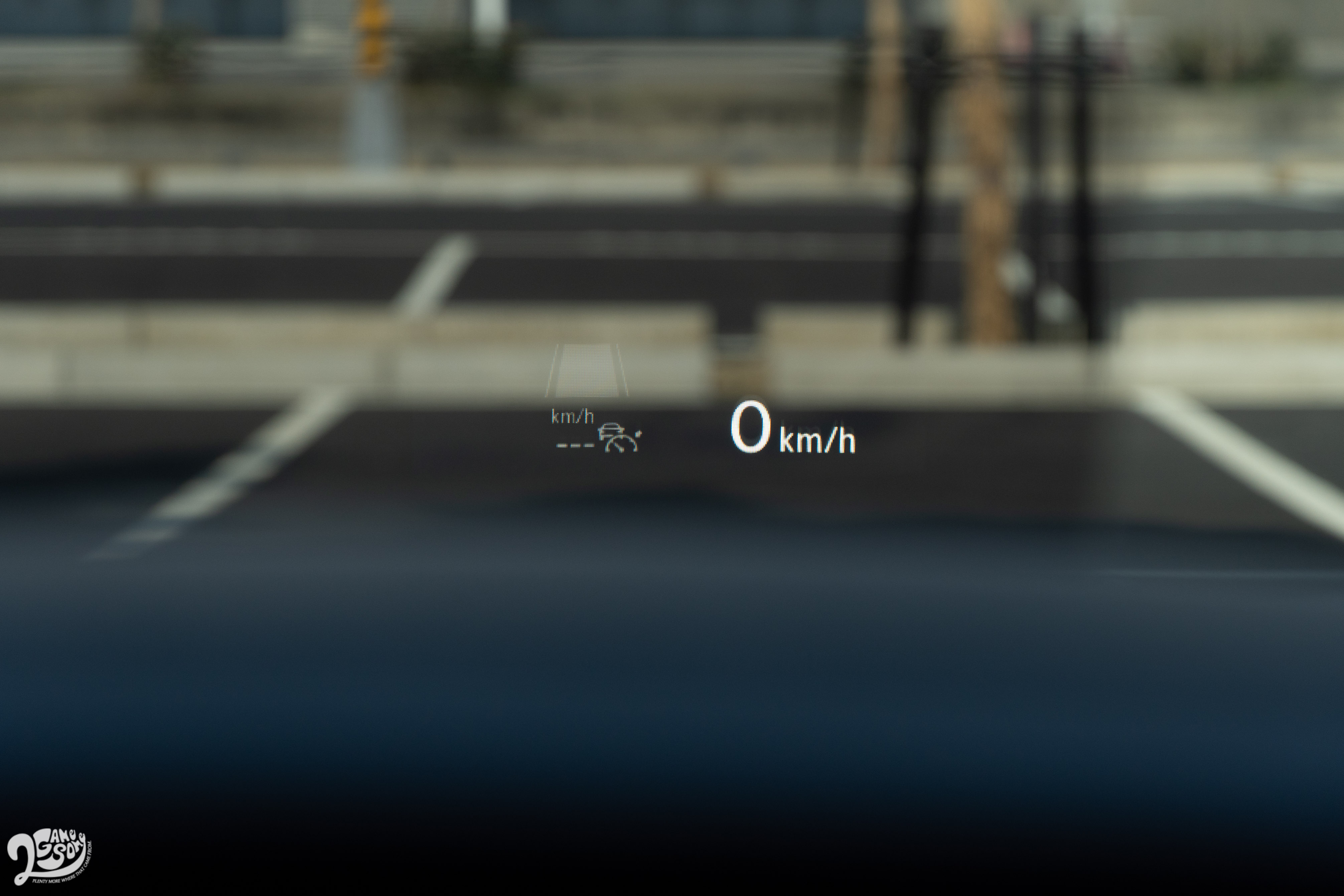 HUD 抬頭顯示器為 Arteon Fastback 330 TSI Elegance Premium 車型以上標準配備。