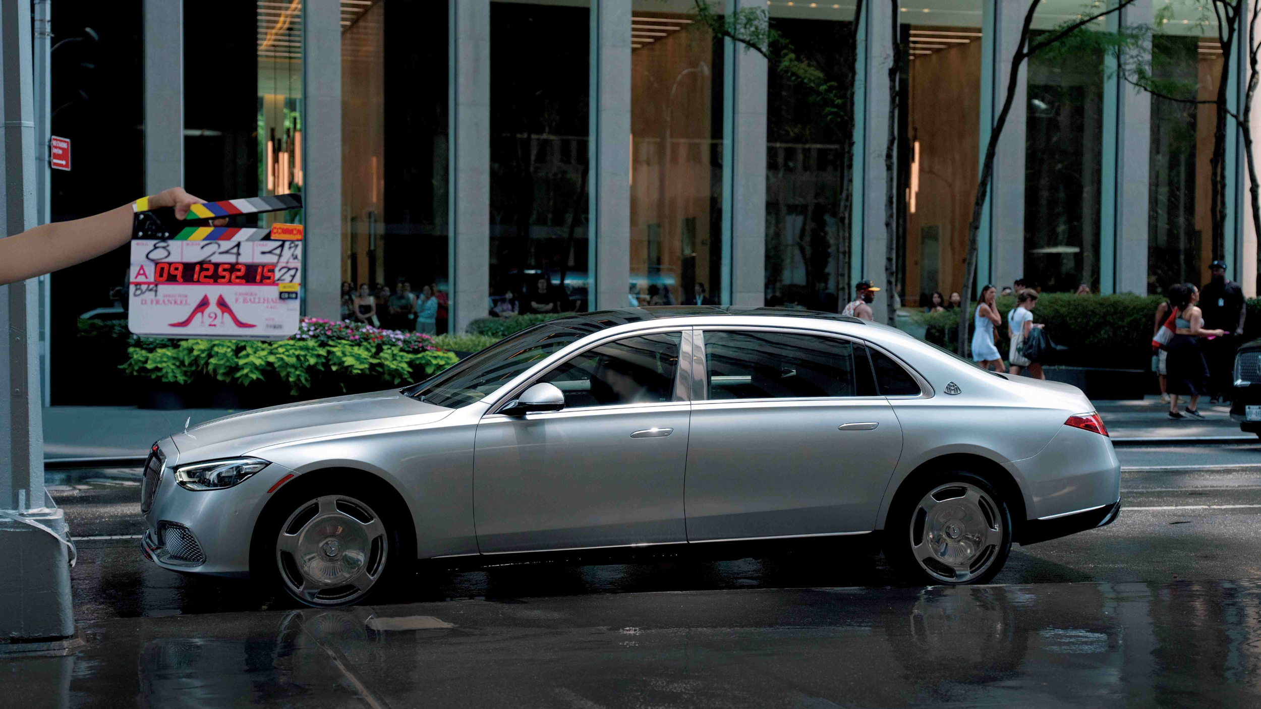 Mercedes-Maybach 置入《穿著 Prada 的惡魔 2》