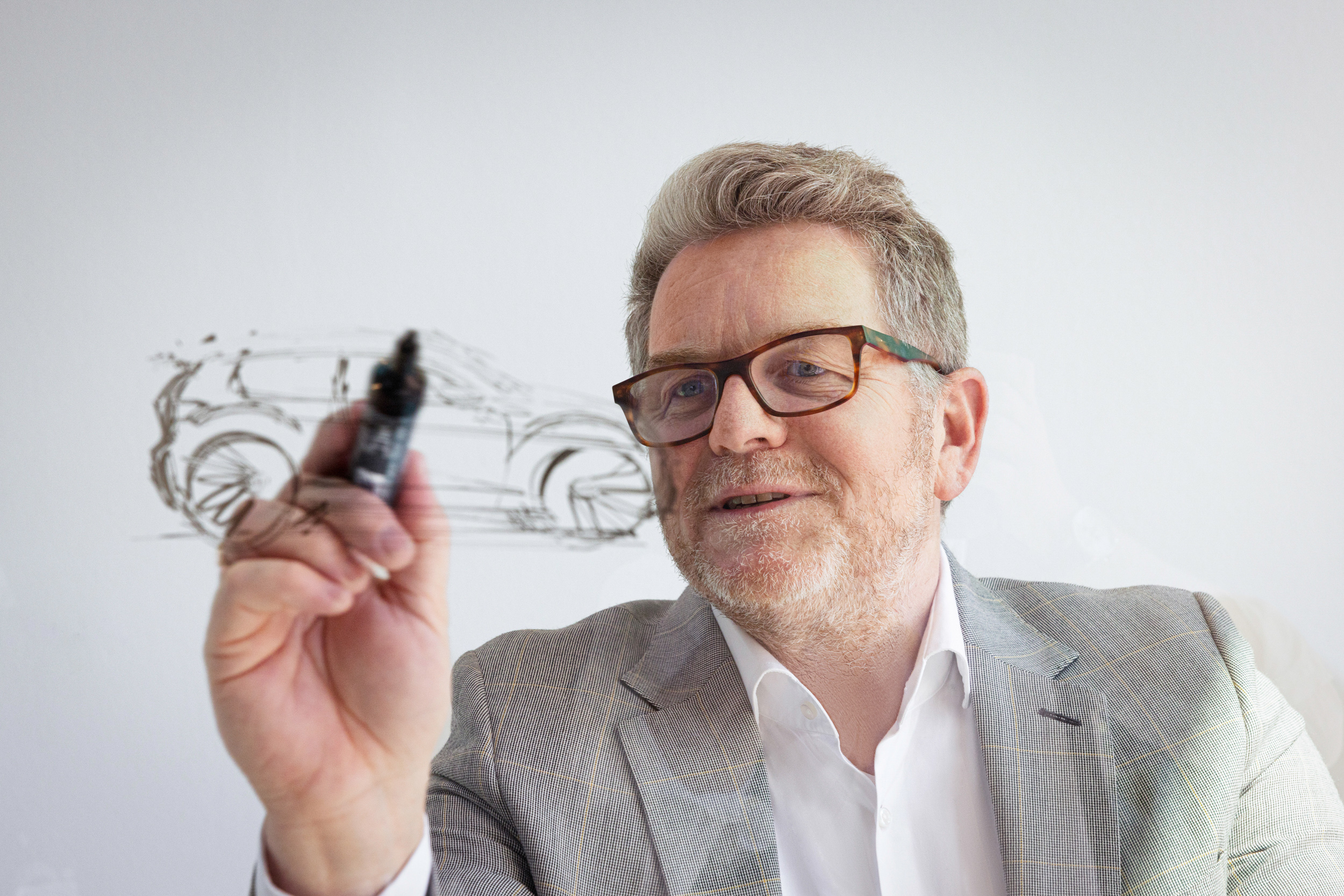 Andreas Mindt 其實轉任 Volkswagen 品牌設計長沒有太久，這次的職務升任調動速度可謂快速。