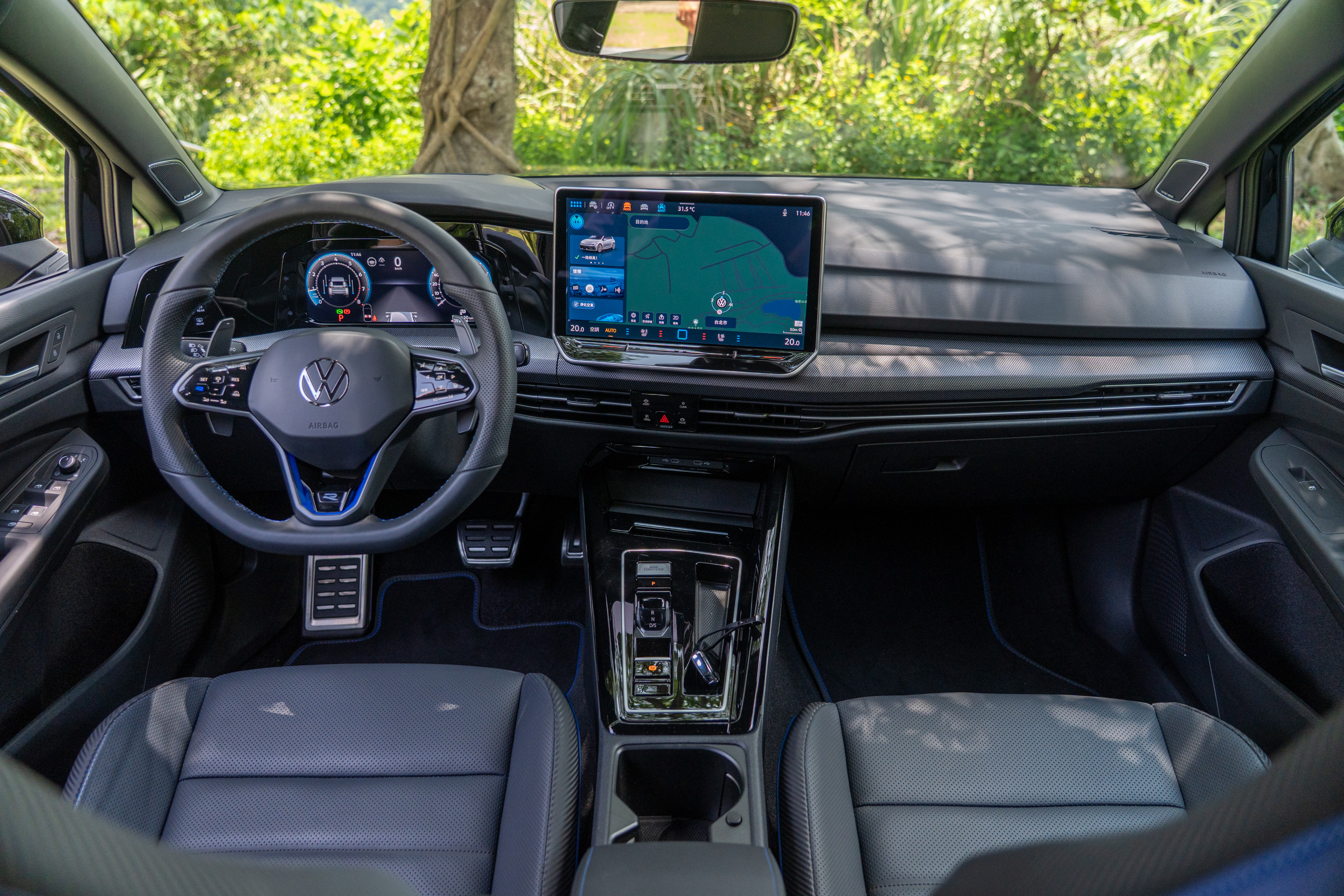 內裝還是以先前 Mk 8 為主要基礎所調整而來。