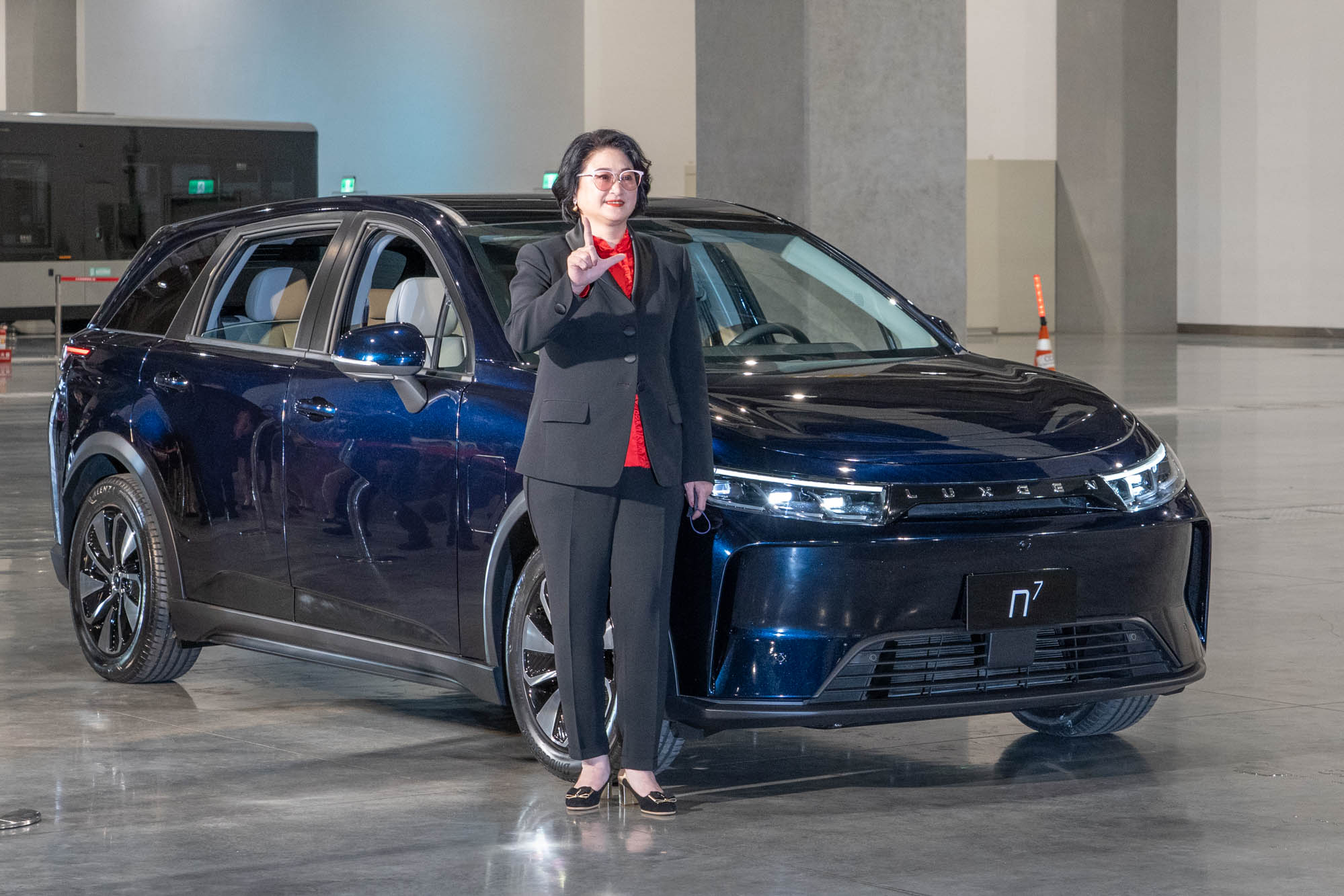 裕隆集團董事長嚴陳莉蓮也於現場現身，並試乘 ＭODEL Ｃ 量產車型。
