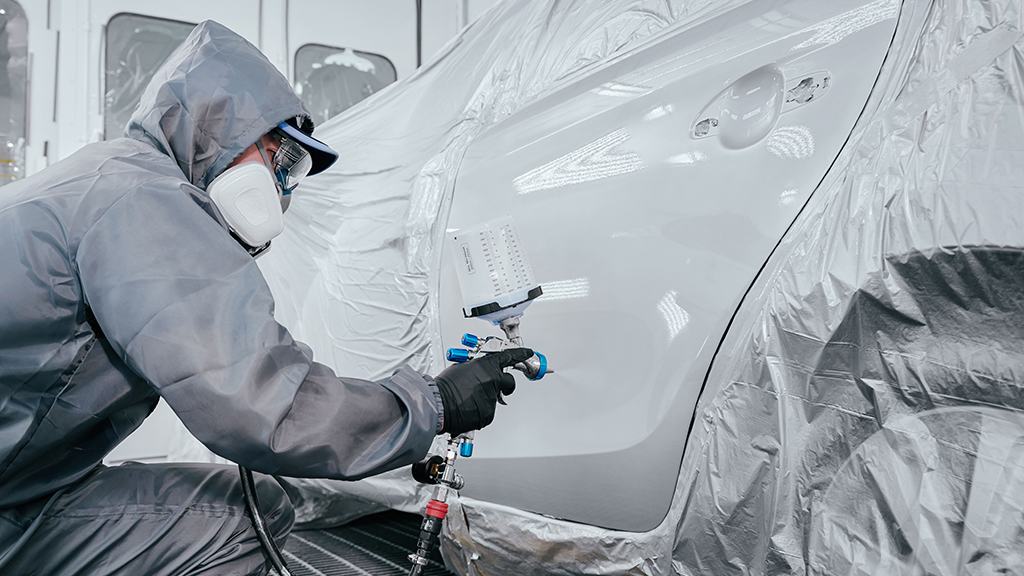 Toyota 導入汽車補修漆水性金油