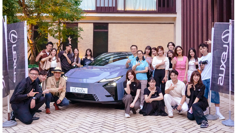LEXUS 推 ES 500e 試駕體驗系列活動