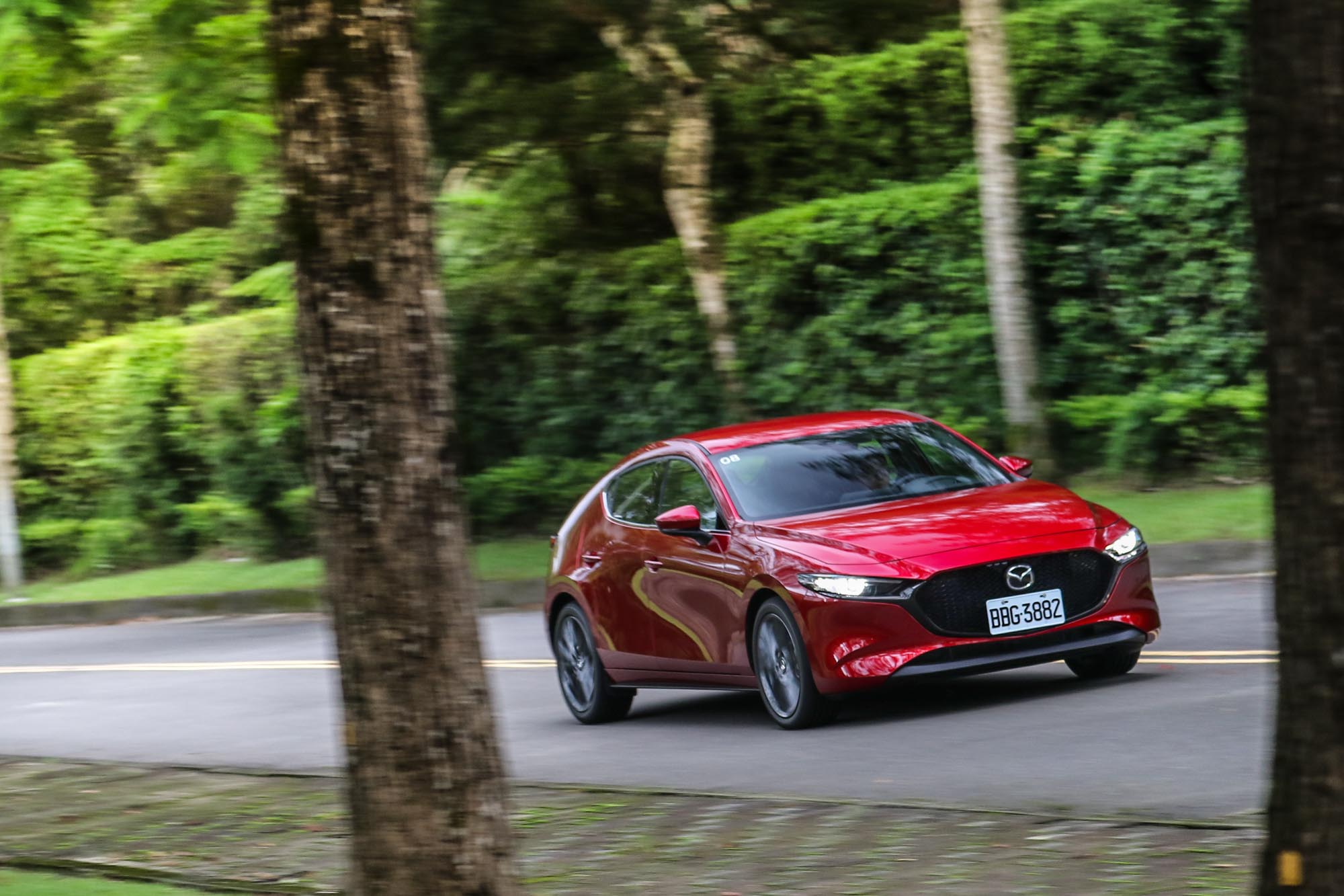 人馬一體的自然駕馭感受，全新 Mazda3 確實演繹得相當完美。